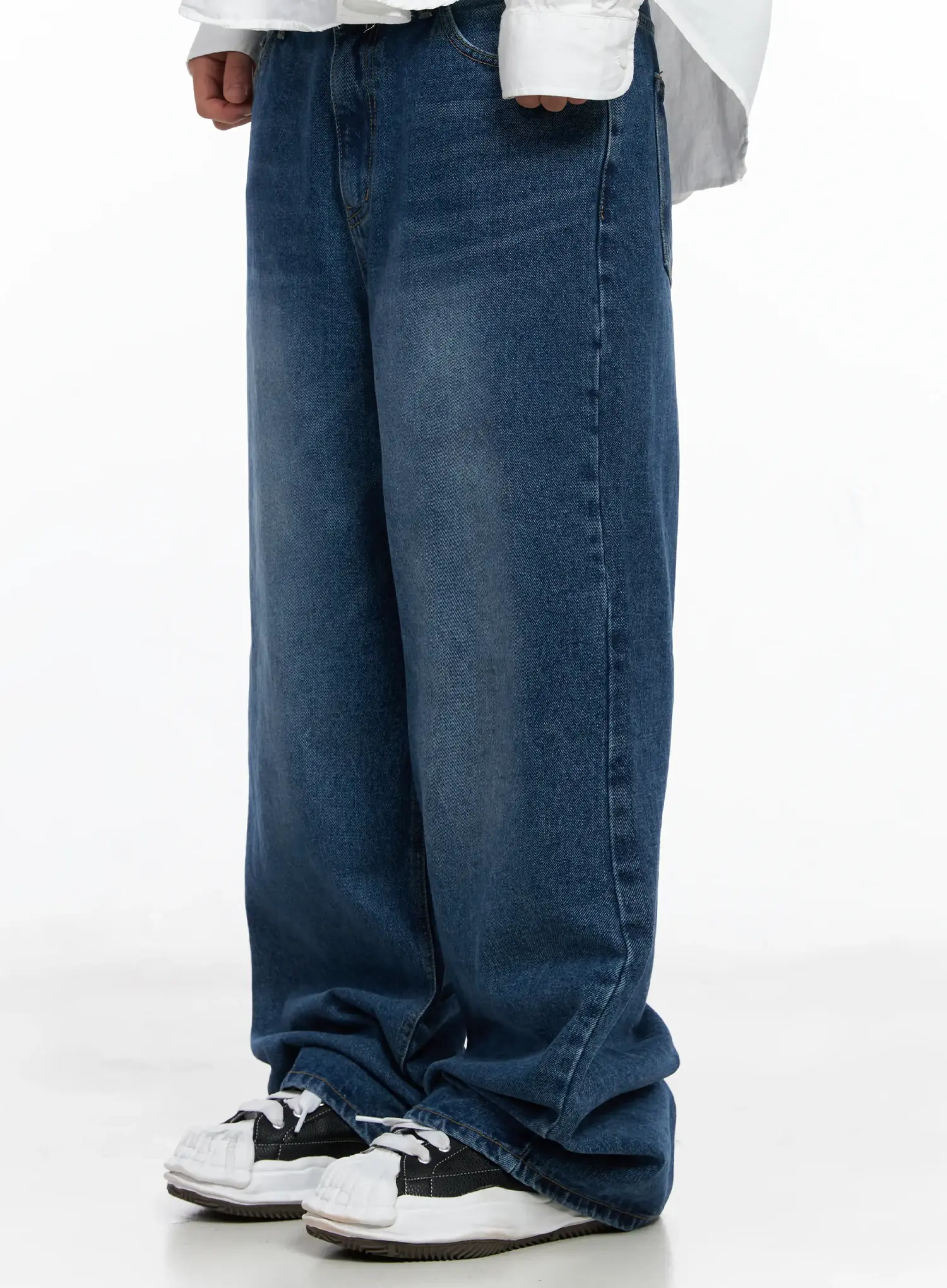 Men's Classic Denim Jeans IS502 - Image 4