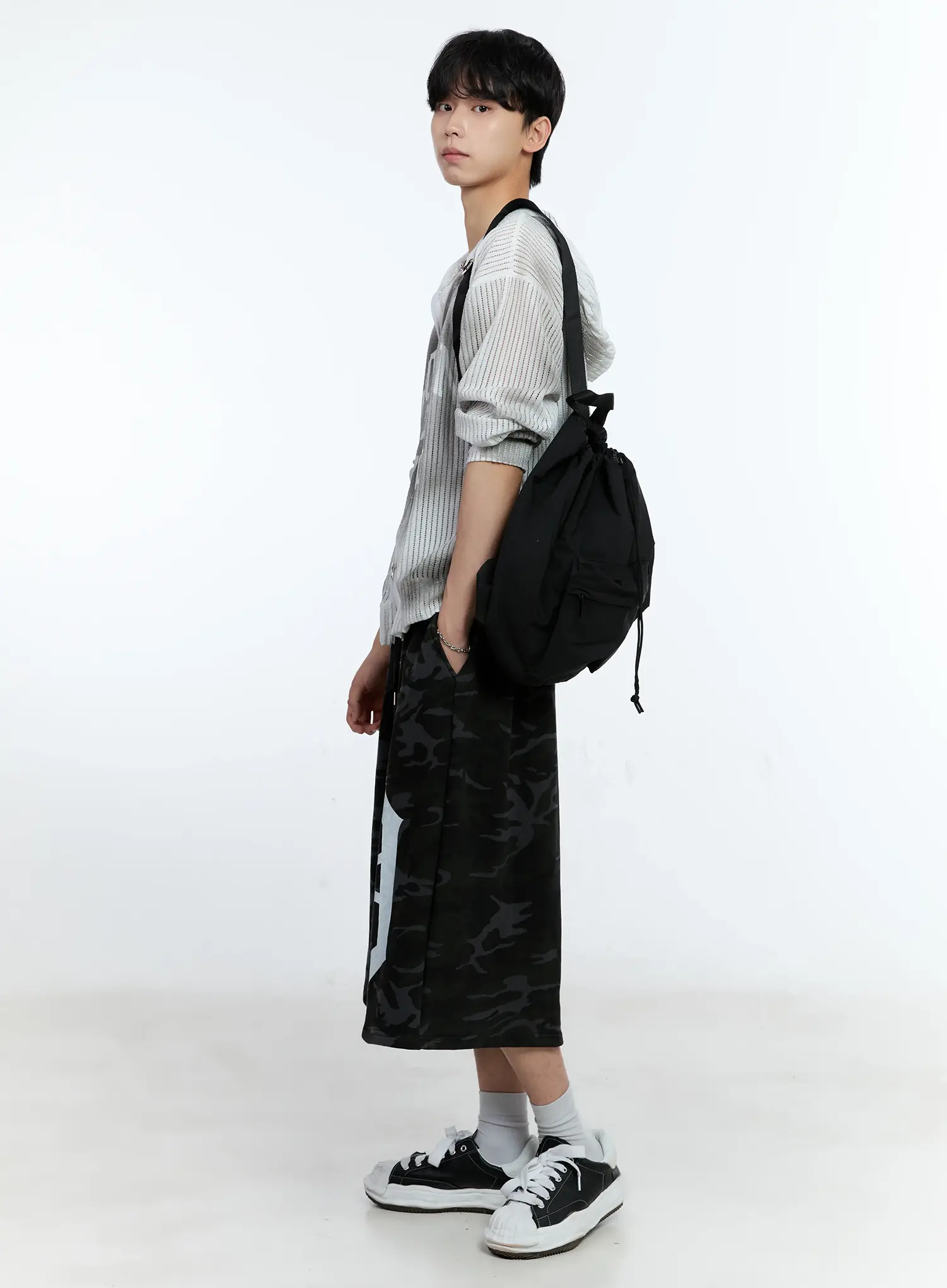 Men's Everyday Sling Bag IL529