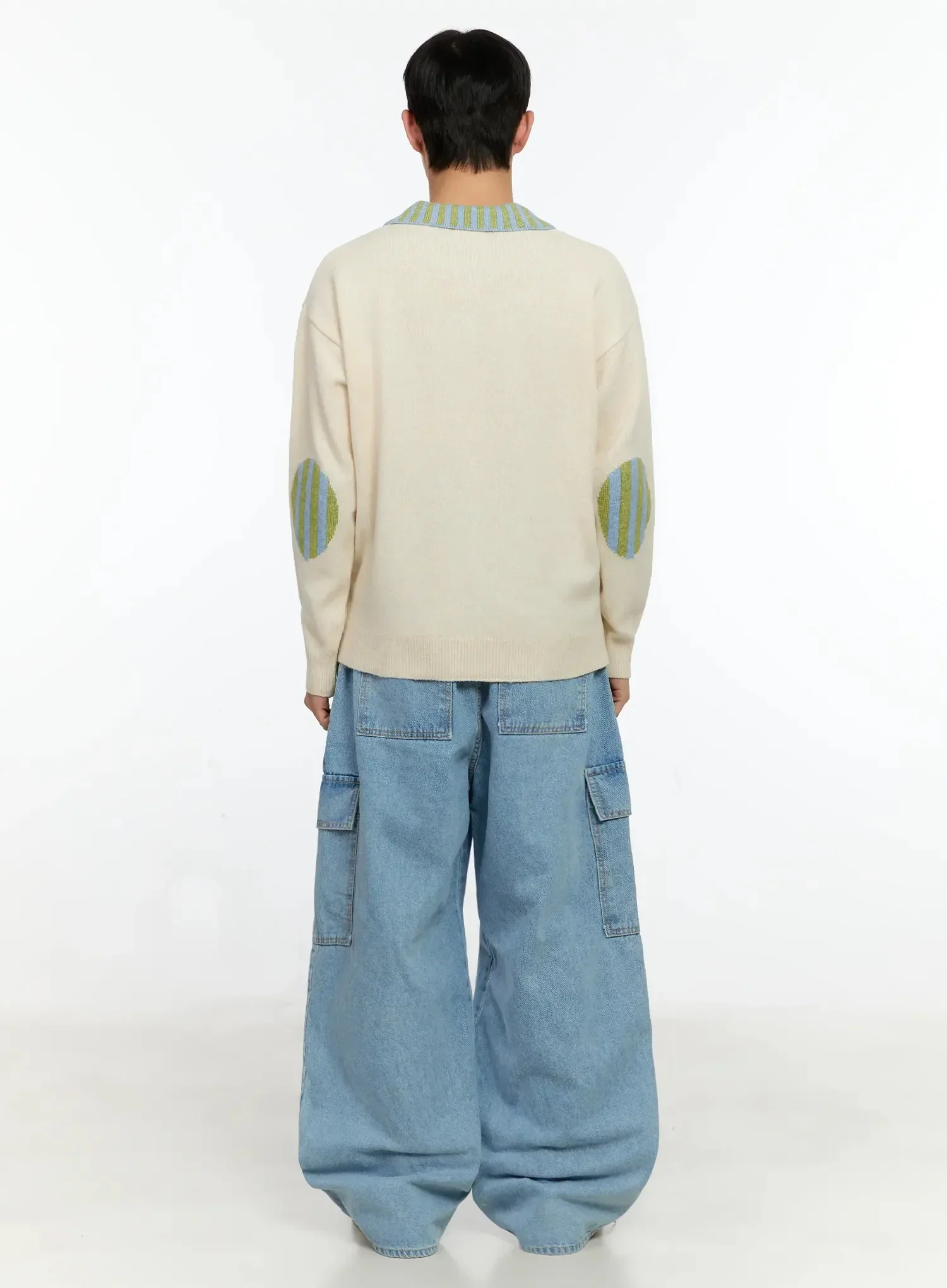 Men's Graphic Collar Sweater IN506 - Image 11