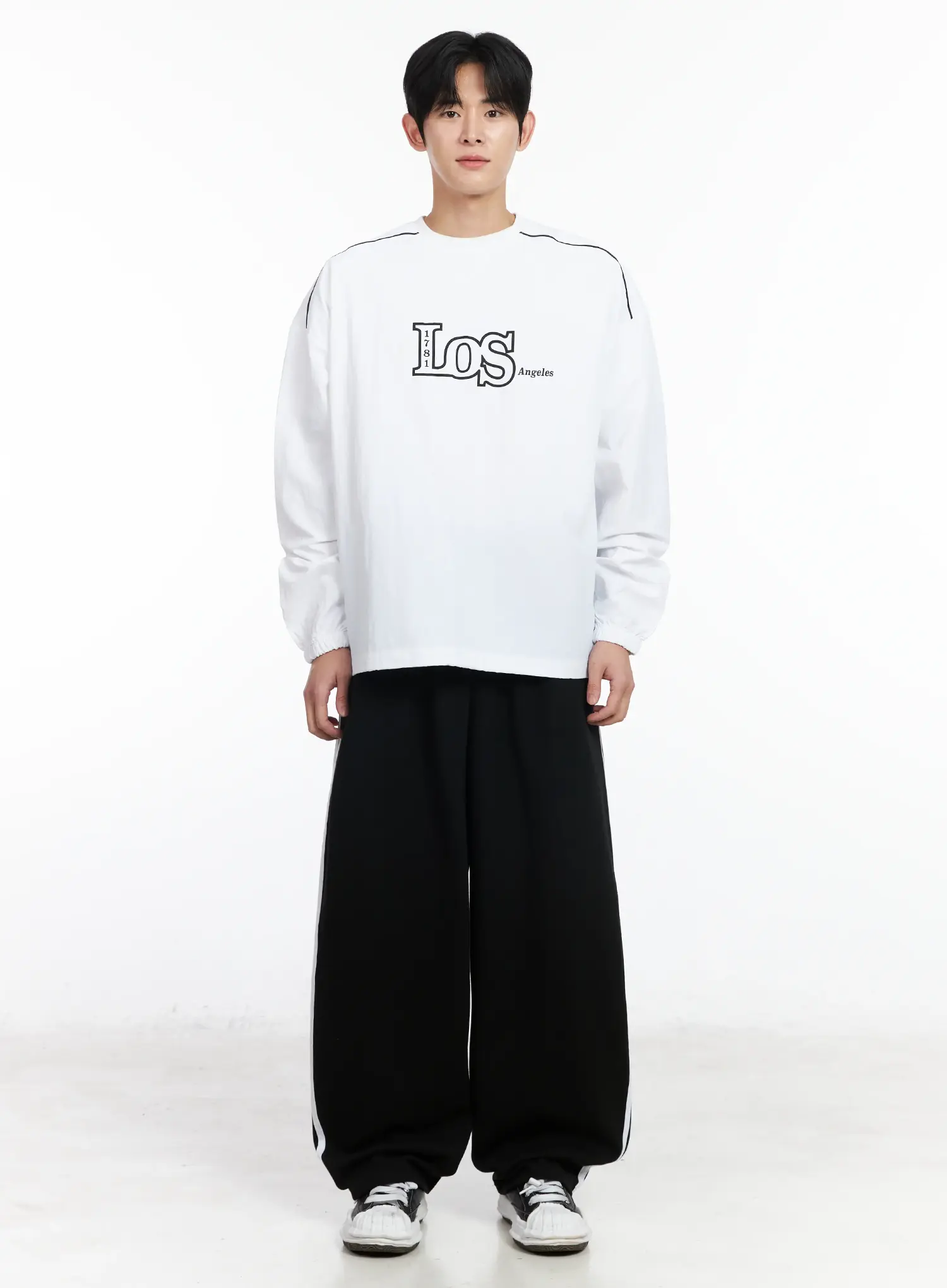Men's Graphic Crewneck Sweatshirt IM523 - Image 4