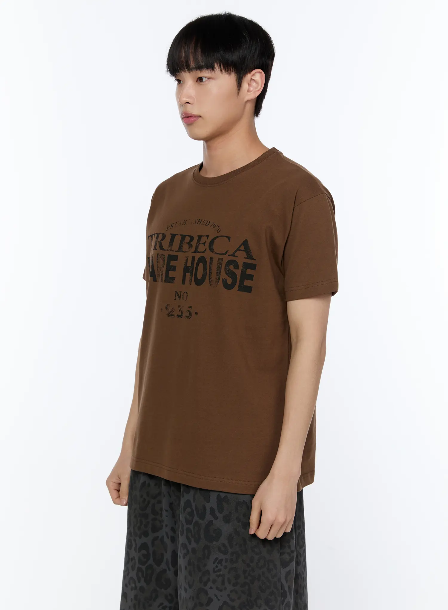 Men's Graphic Print T-Shirt IA517 - Image 4
