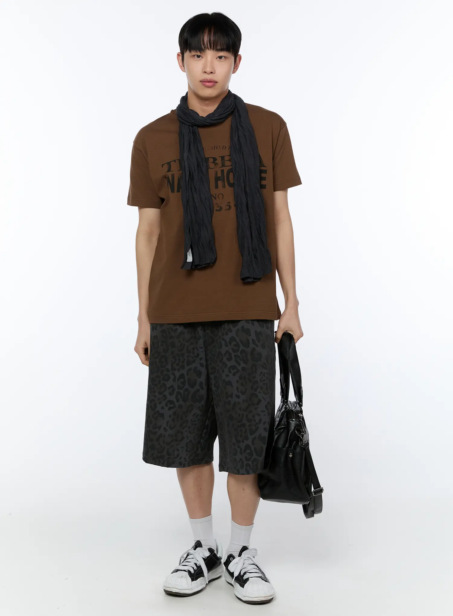 Men's Graphic Print T-Shirt IA517 - Image 8