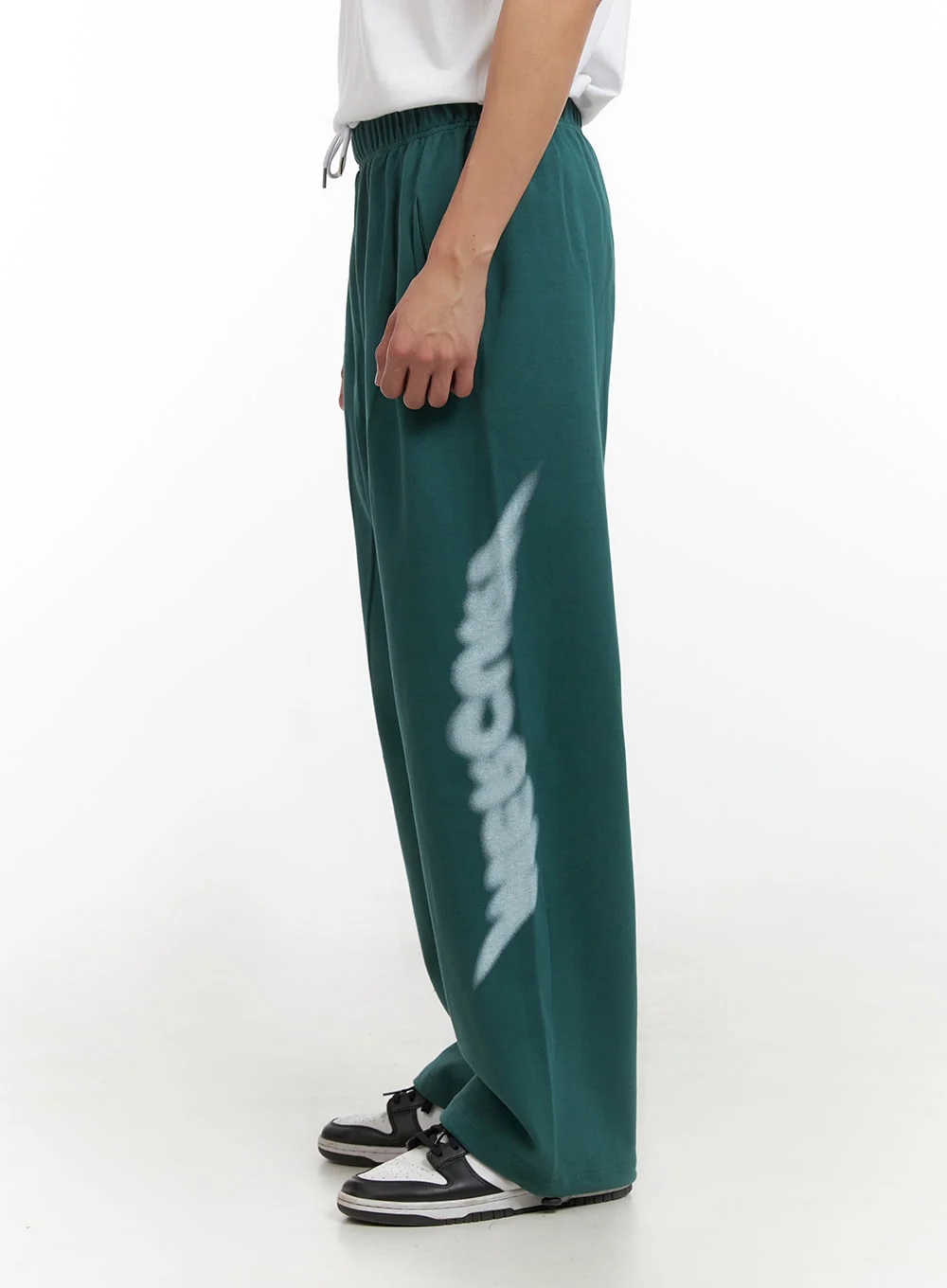 Men's Graphic Sweatpants IL404 - Image 5
