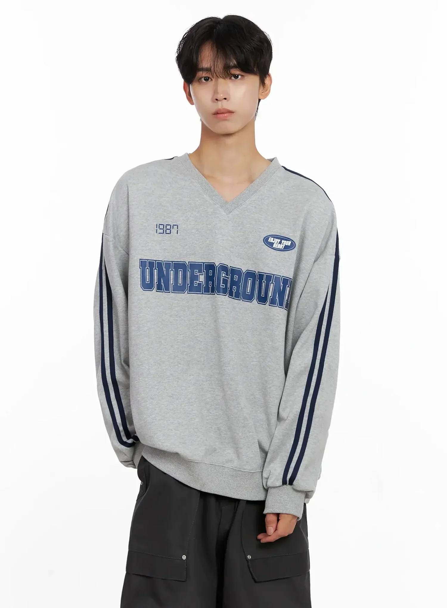 Men's Graphic V-Neck Sweatshirt IO516 - Image 10
