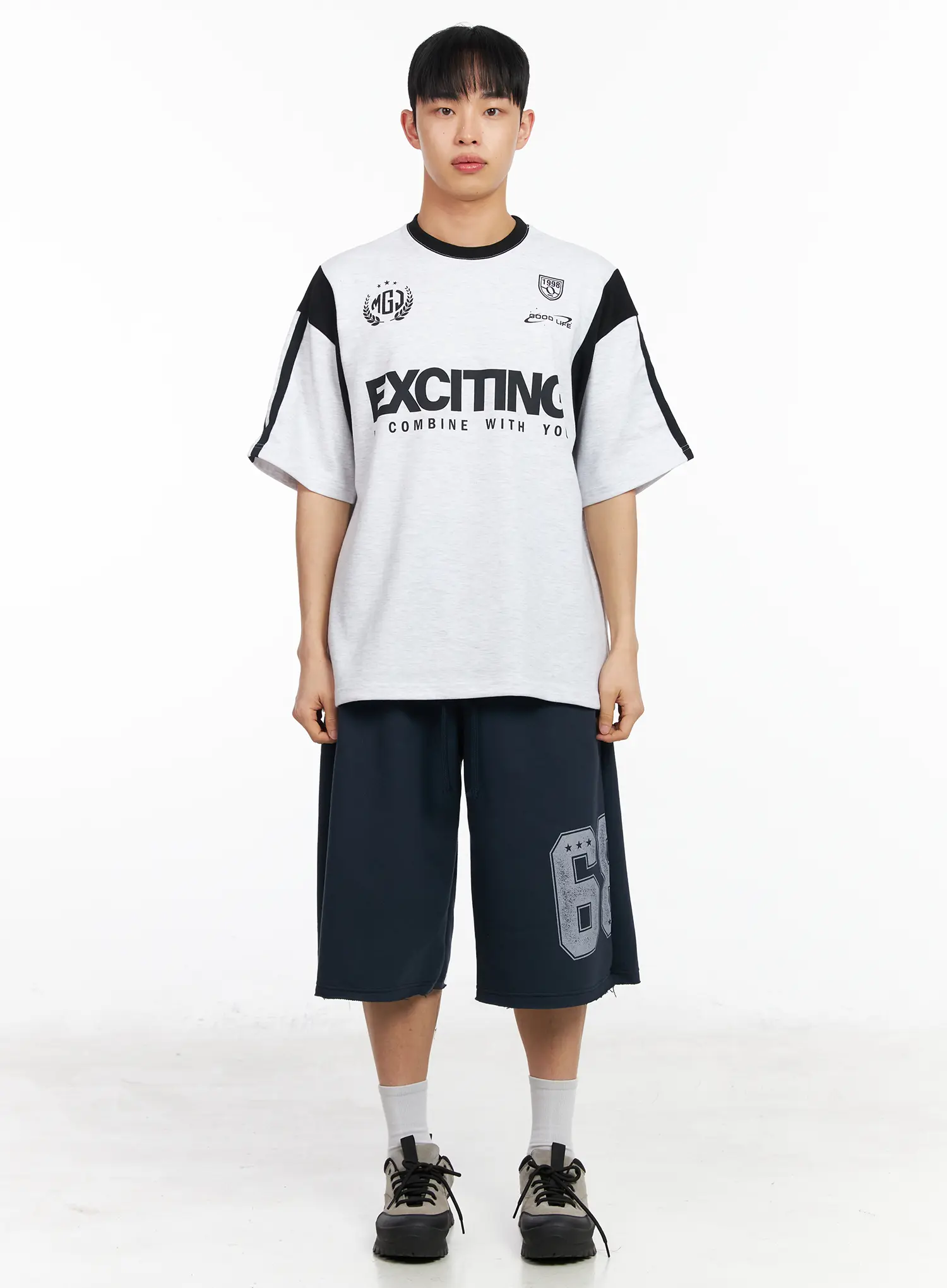 Men's Graphic Varsity T-Shirt IA502 - Image 4