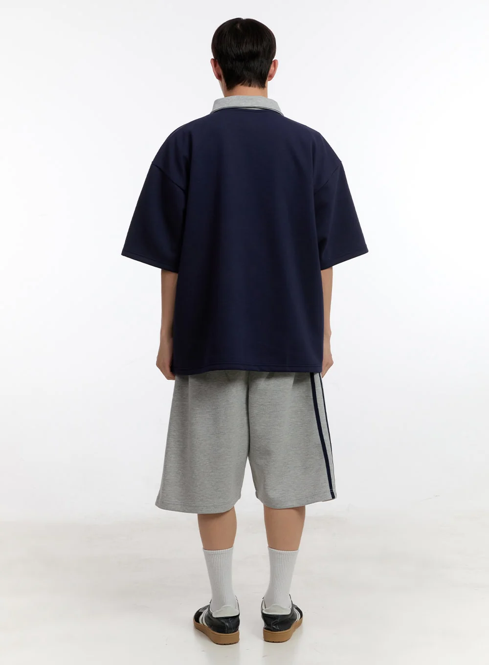 Men's Graphic Wide-Fit Sweat Shorts IA504 - Image 10