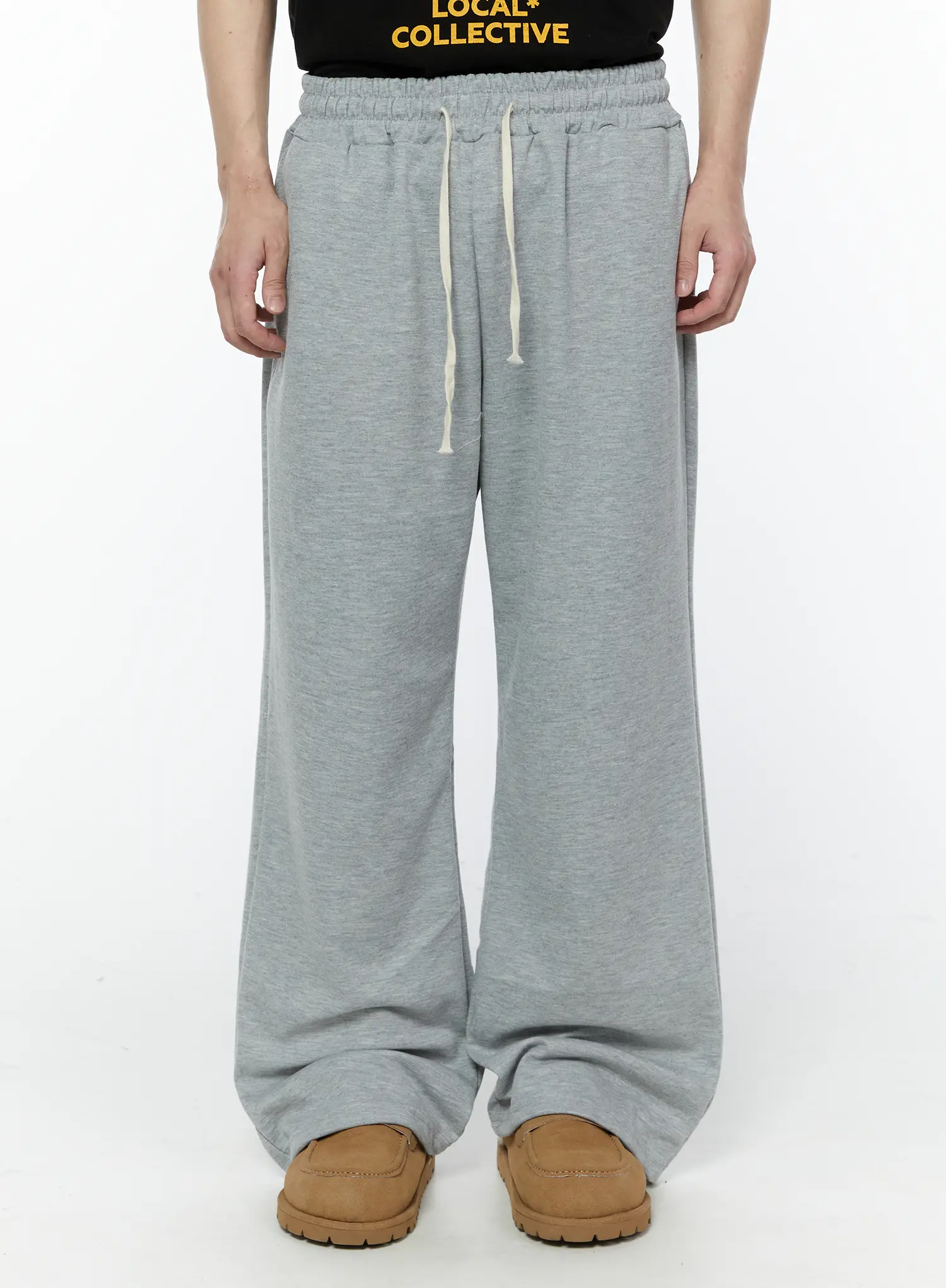 Men's Gray Semi-Wide Sweatpants IA530