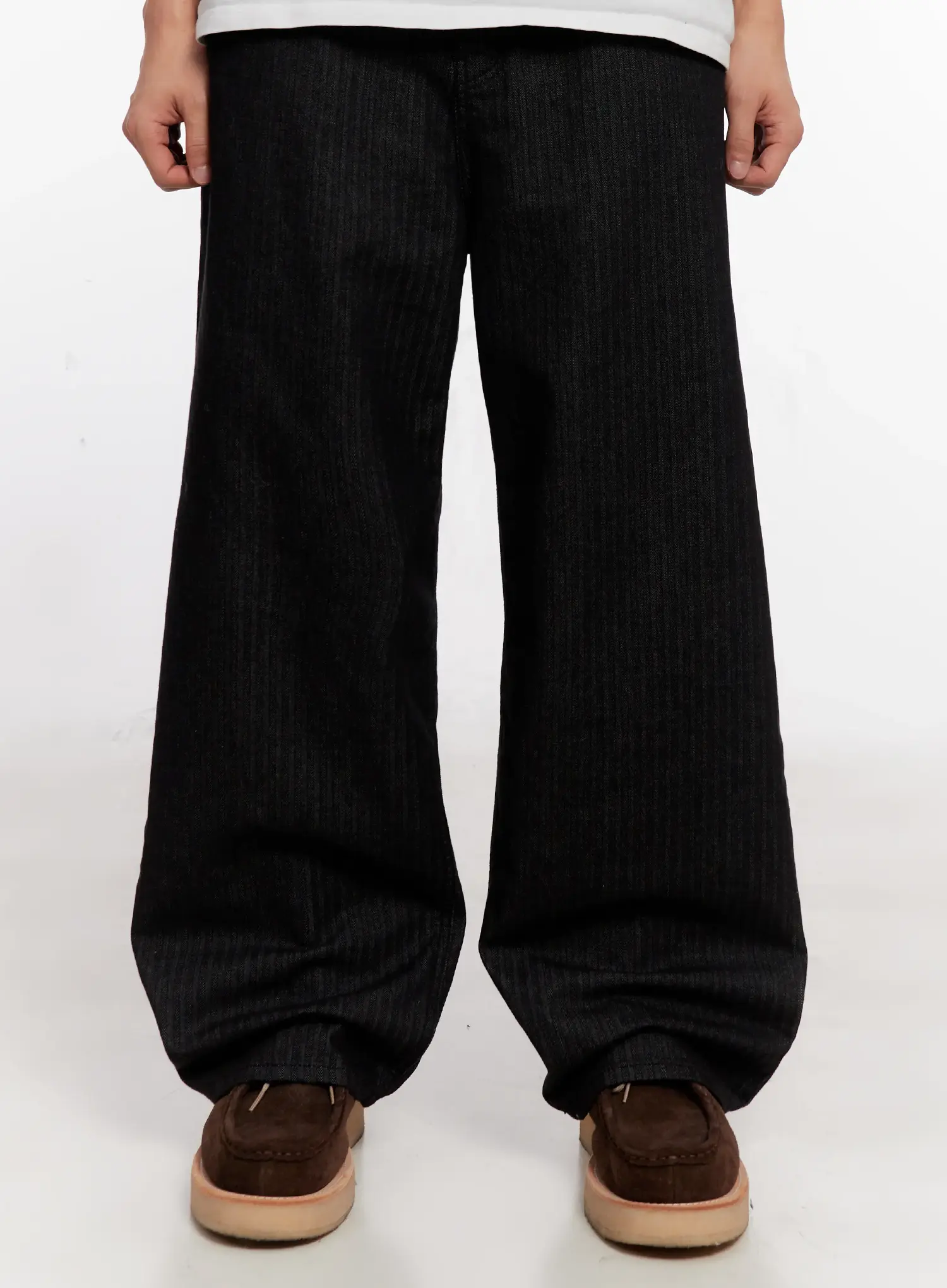 Men's Herringbone Wide-Leg Jeans (Black) IO523