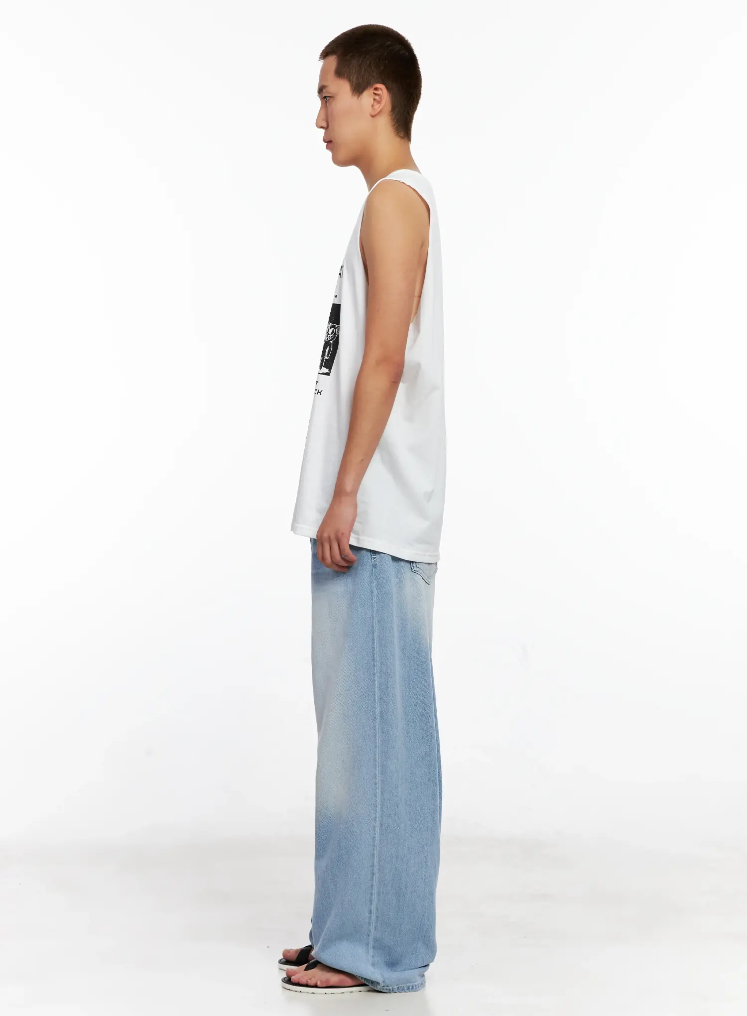 Men's Light-Wash Denim Jeans IG508 - Image 7