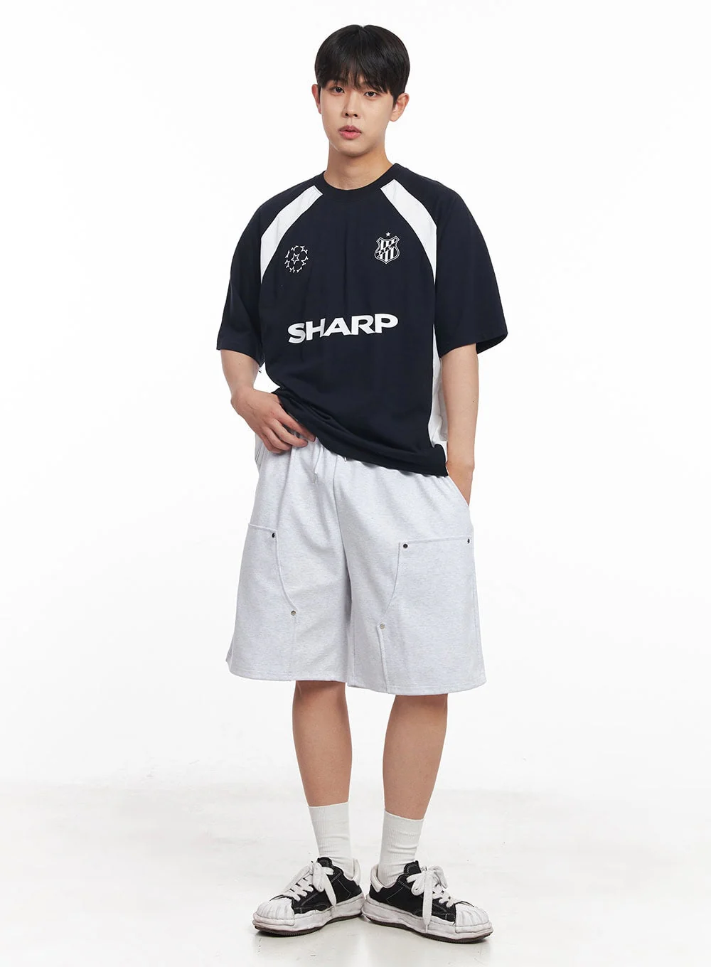 Men's Loose-Fit Graphic Raglan T-Shirt IY520 - Image 8