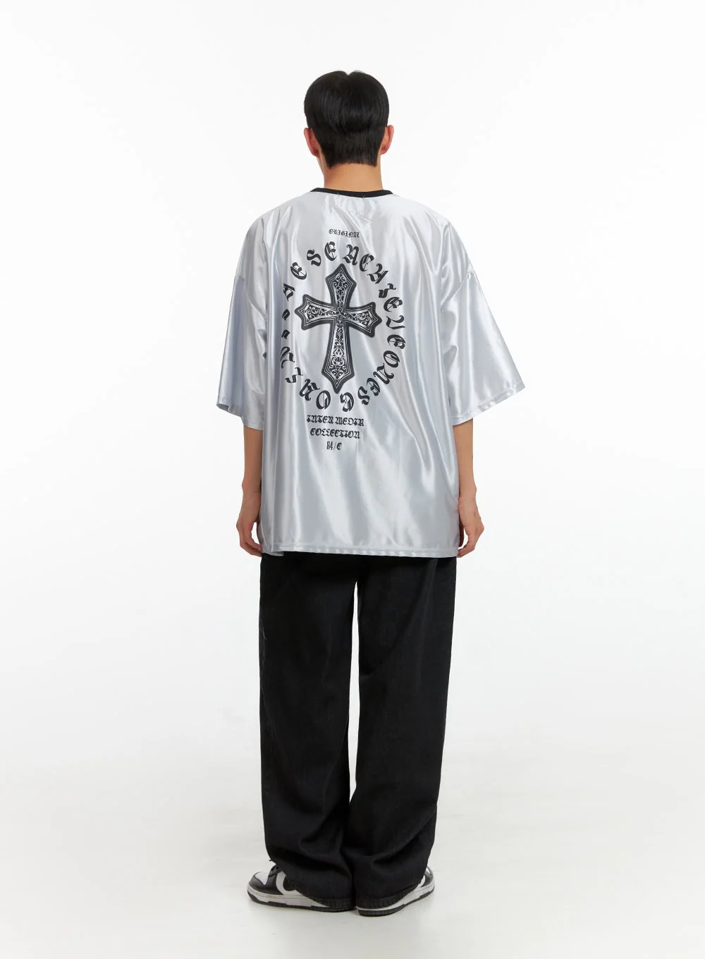 Men's Metallic Lettering T-Shirt IU412 - Image 8