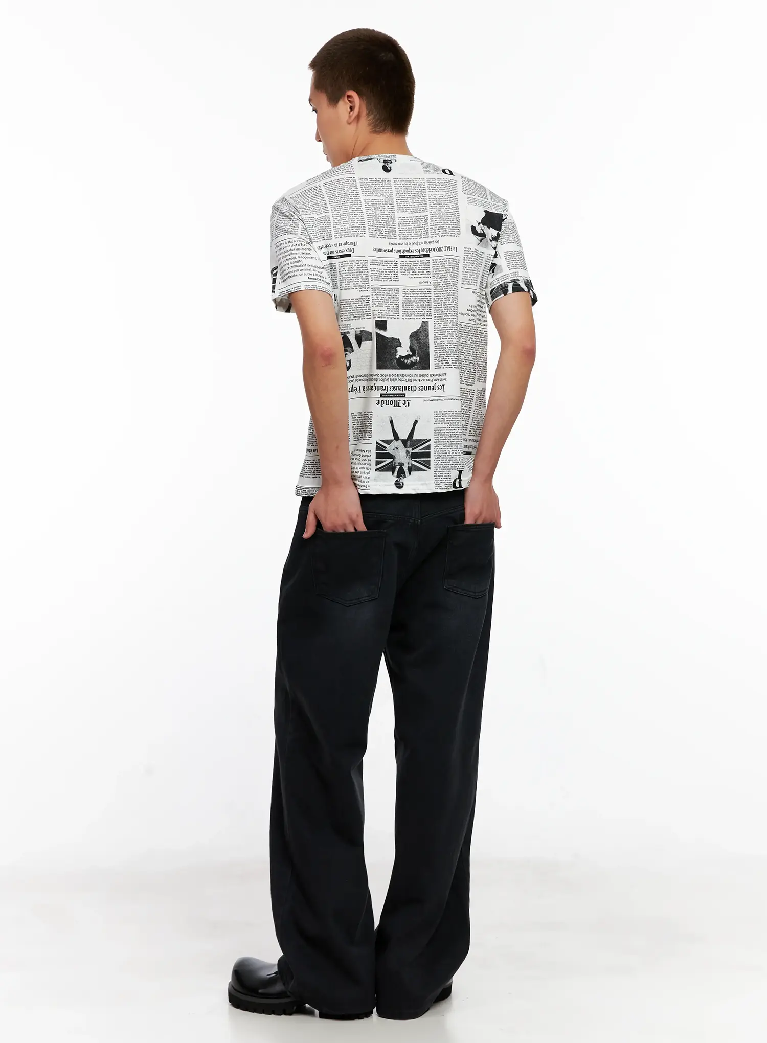 Men's Newspaper Graphic Tee IG511 - Image 11