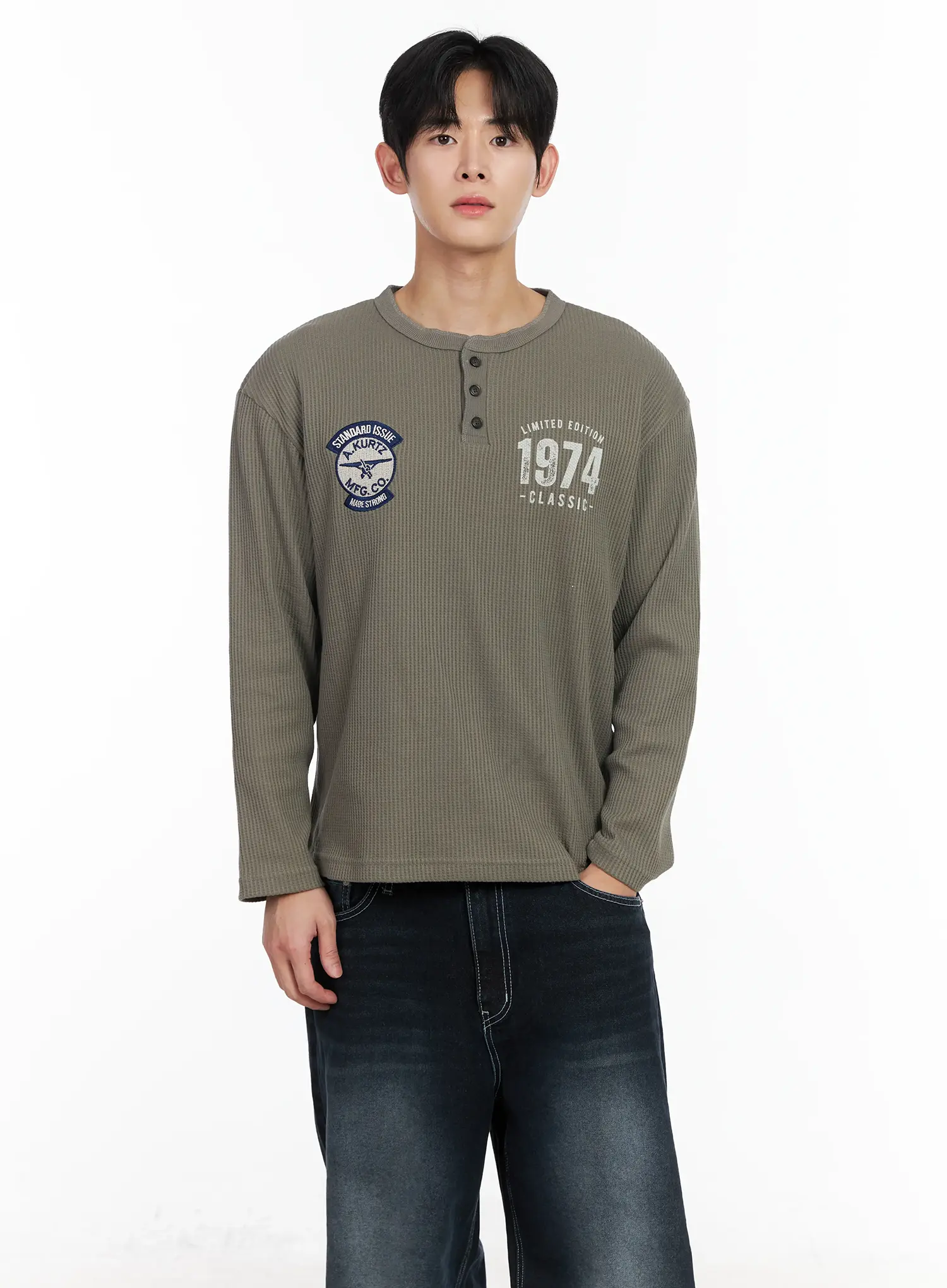 Men's Patch Long Sleeve Tee IM523 - Image 2