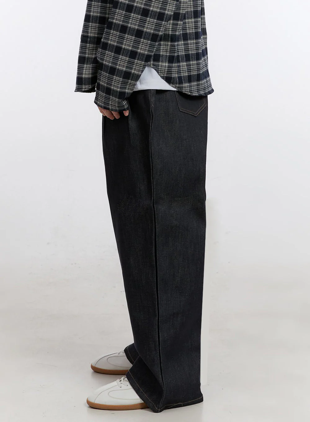 Men's Pintuck Baggy Jeans IM525 - Image 5