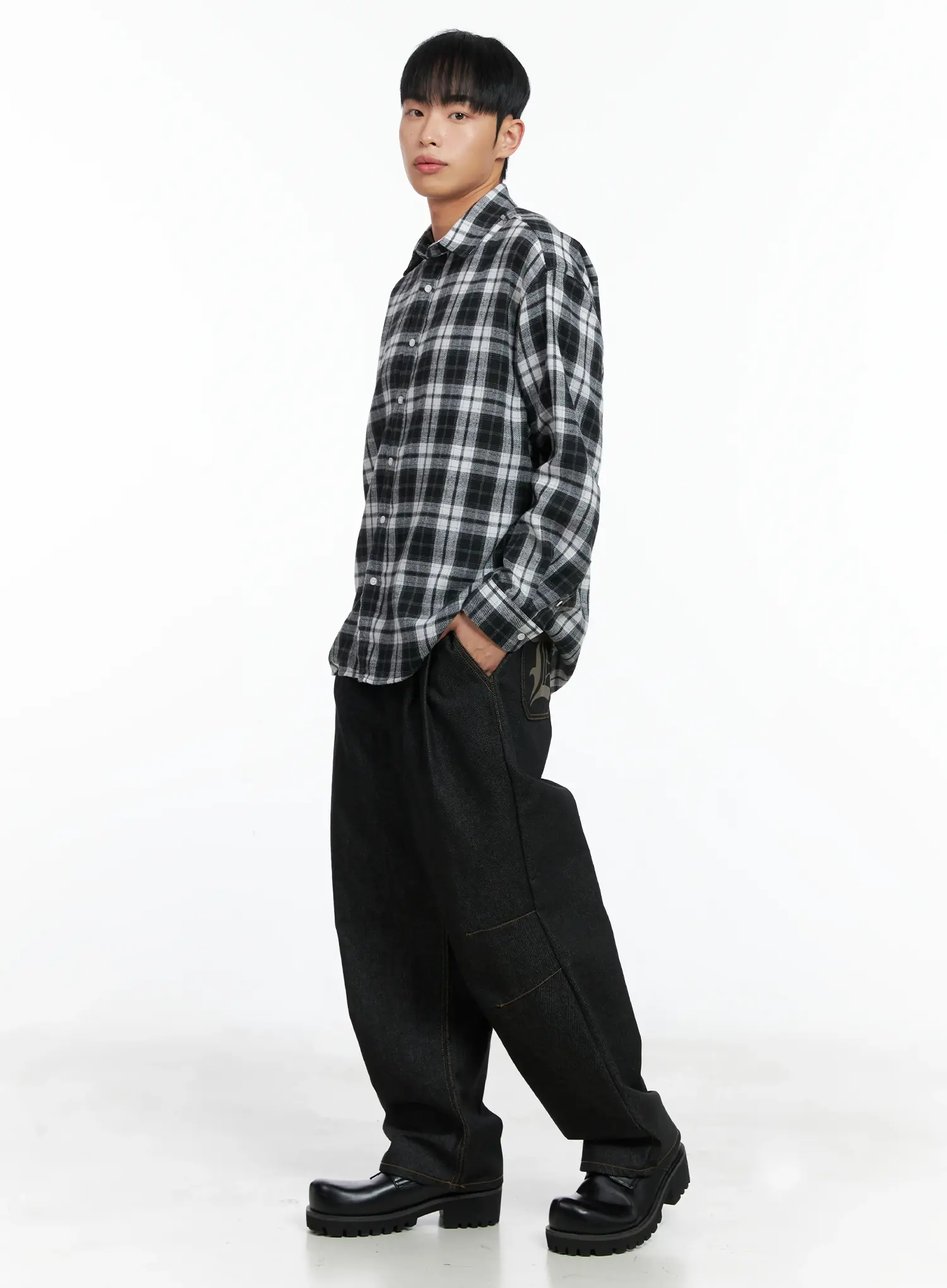 Men's Pintuck Jeans (Black) IN518 - Image 13