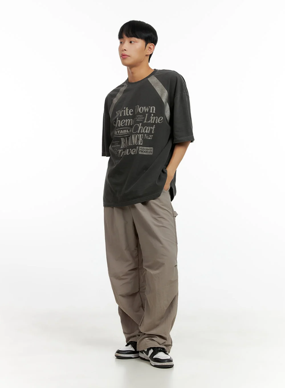 Men's Pintuck Nylon Wide Fit Pants CL429 - Image 2