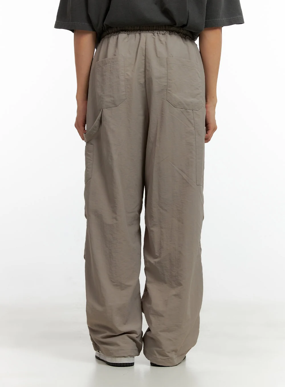Men's Pintuck Nylon Wide Fit Pants CL429 - Image 6