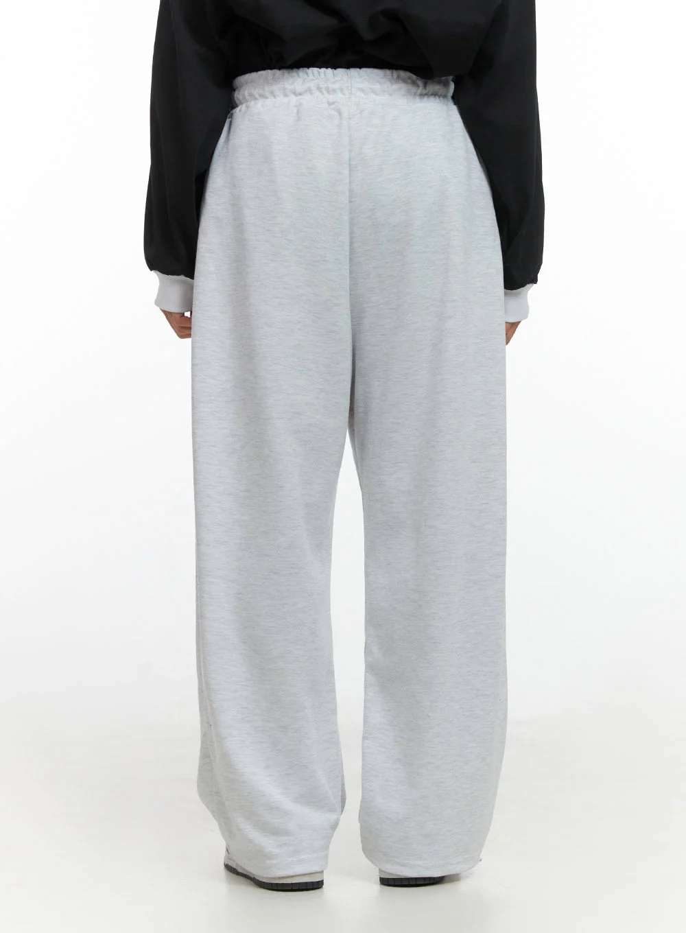 Men's Pintuck Wide Fit Sweatpants IO420 - Image 5