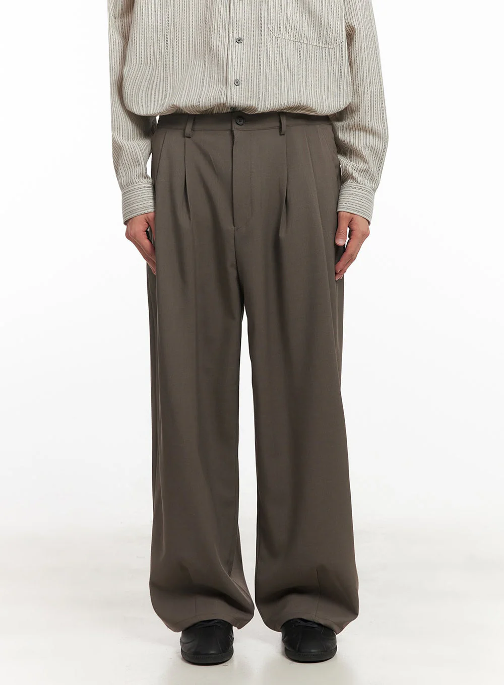 Men's Pintuck Wide-Leg Slacks IA510 - Image 2