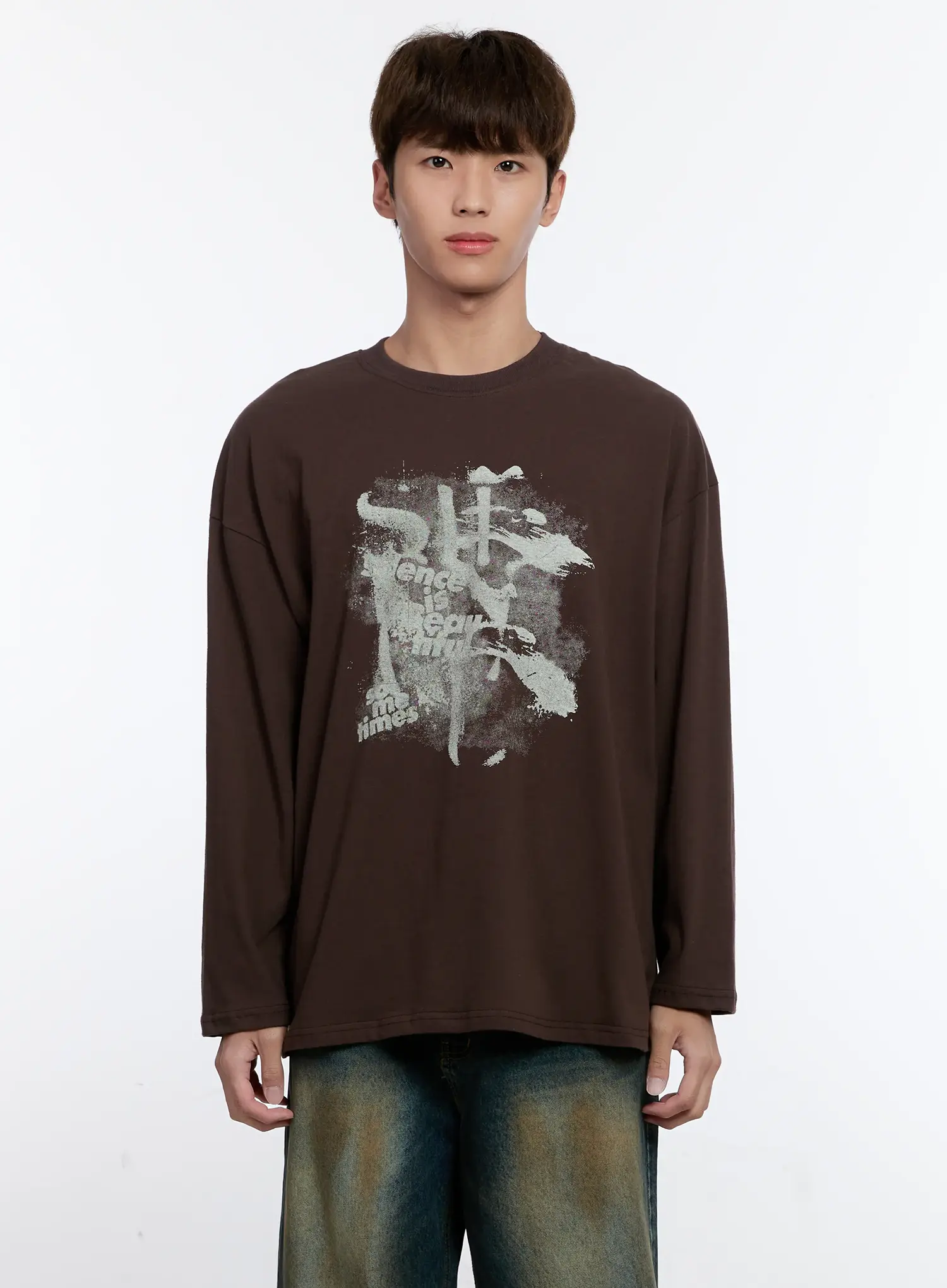Men's Retro Print Long Sleeve Tee IS530 - Image 10