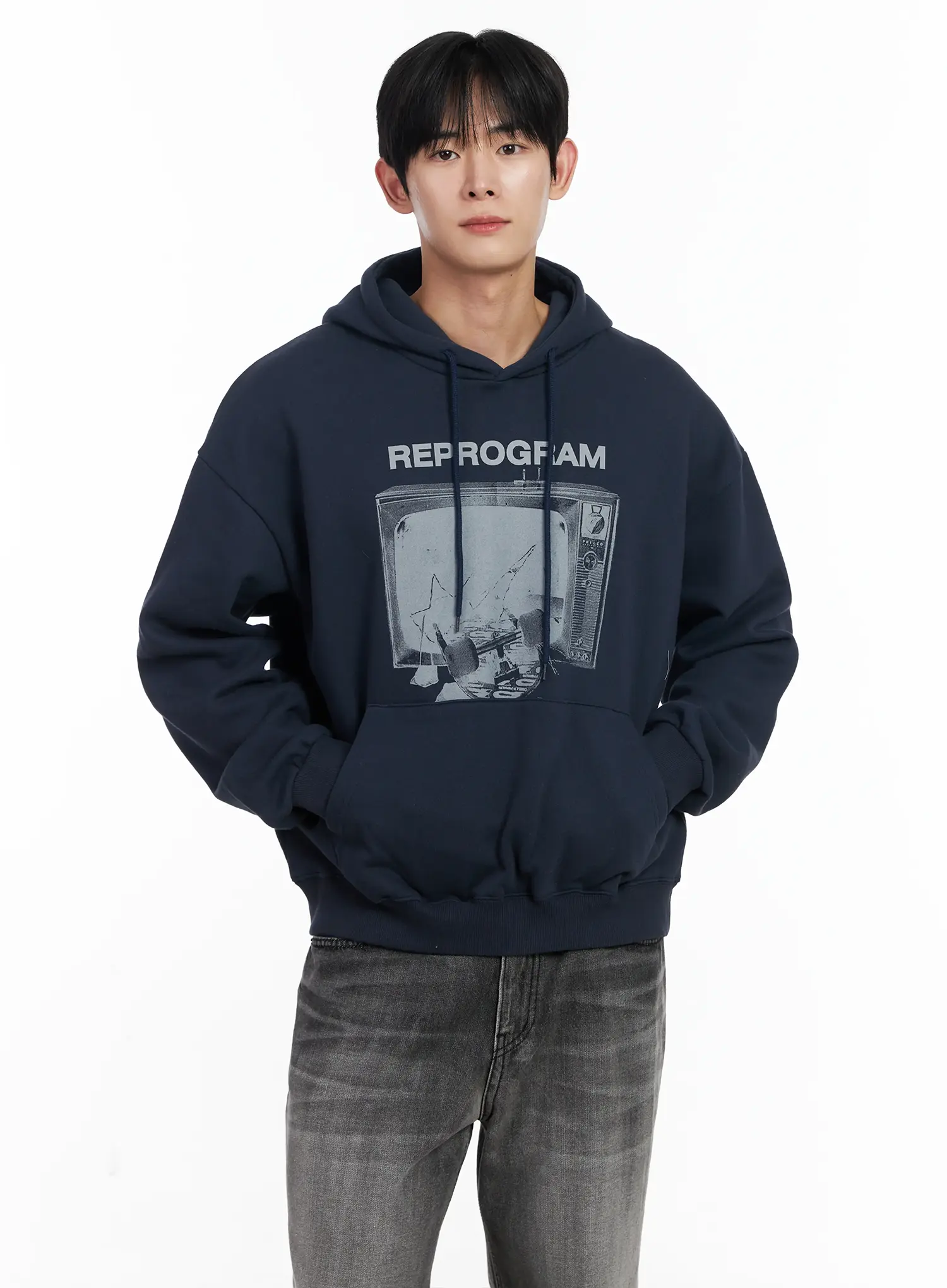 Men's Retro TV Graphic Hoodie IJ521
