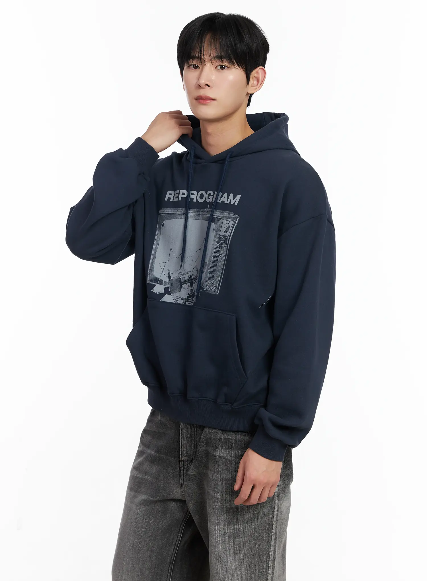 Men's Retro TV Graphic Hoodie IJ521 - Image 2