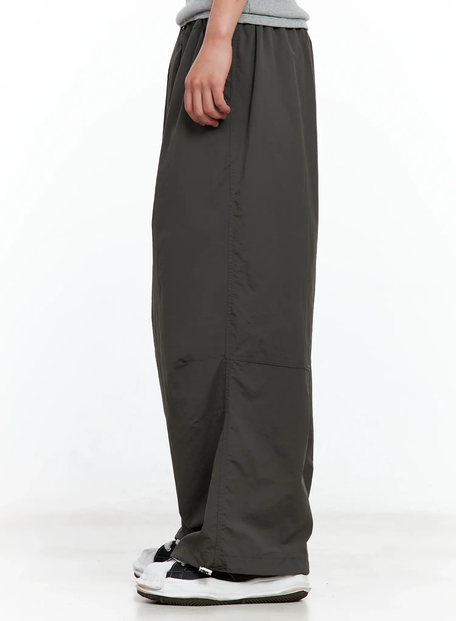 Men's Seam Detail Balloon-Fit Drawstring Pants IL511 - Image 7