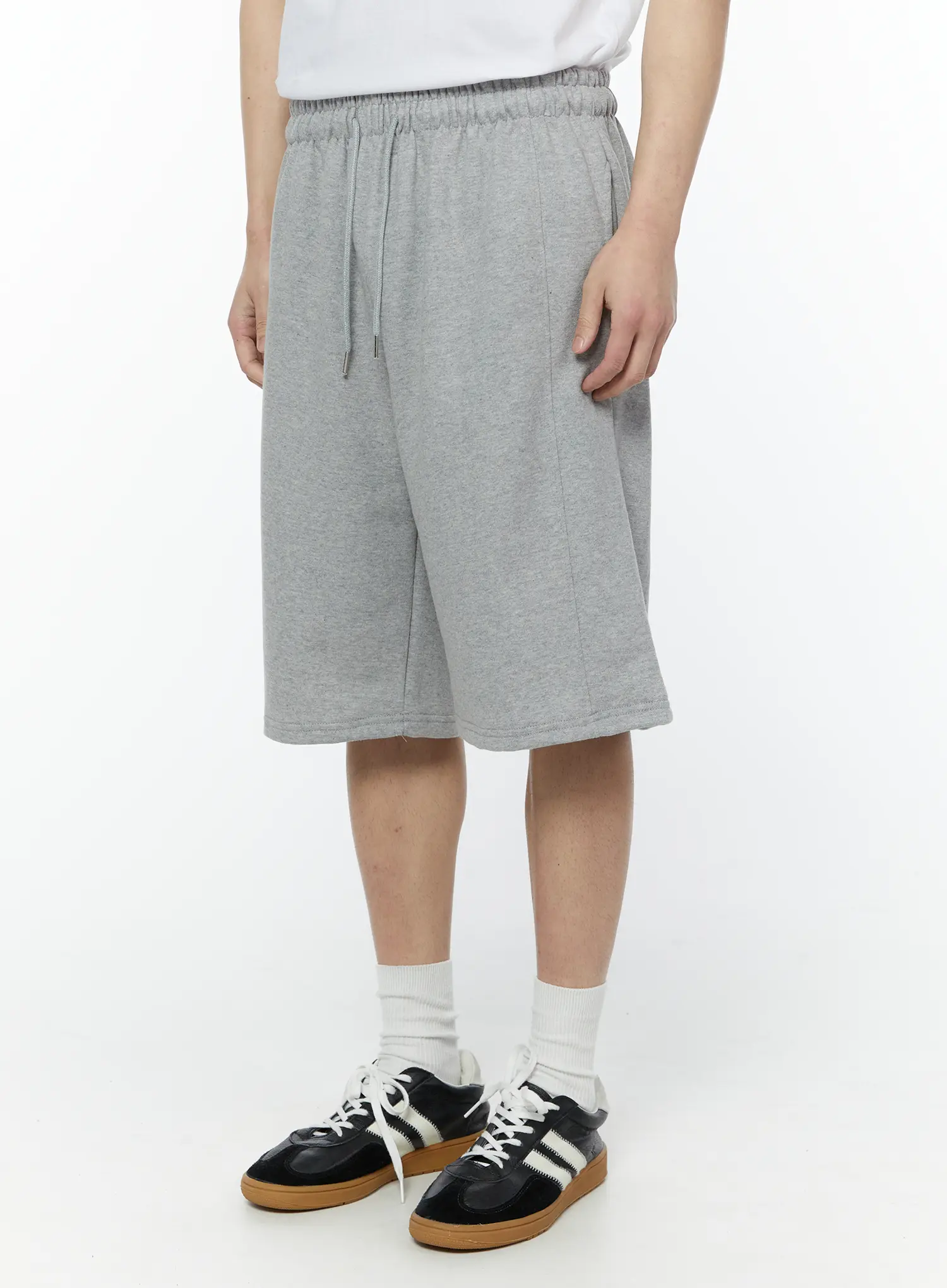 Men's Side Slit Bermuda Sweat Shorts (Gray) IY504 - Image 4