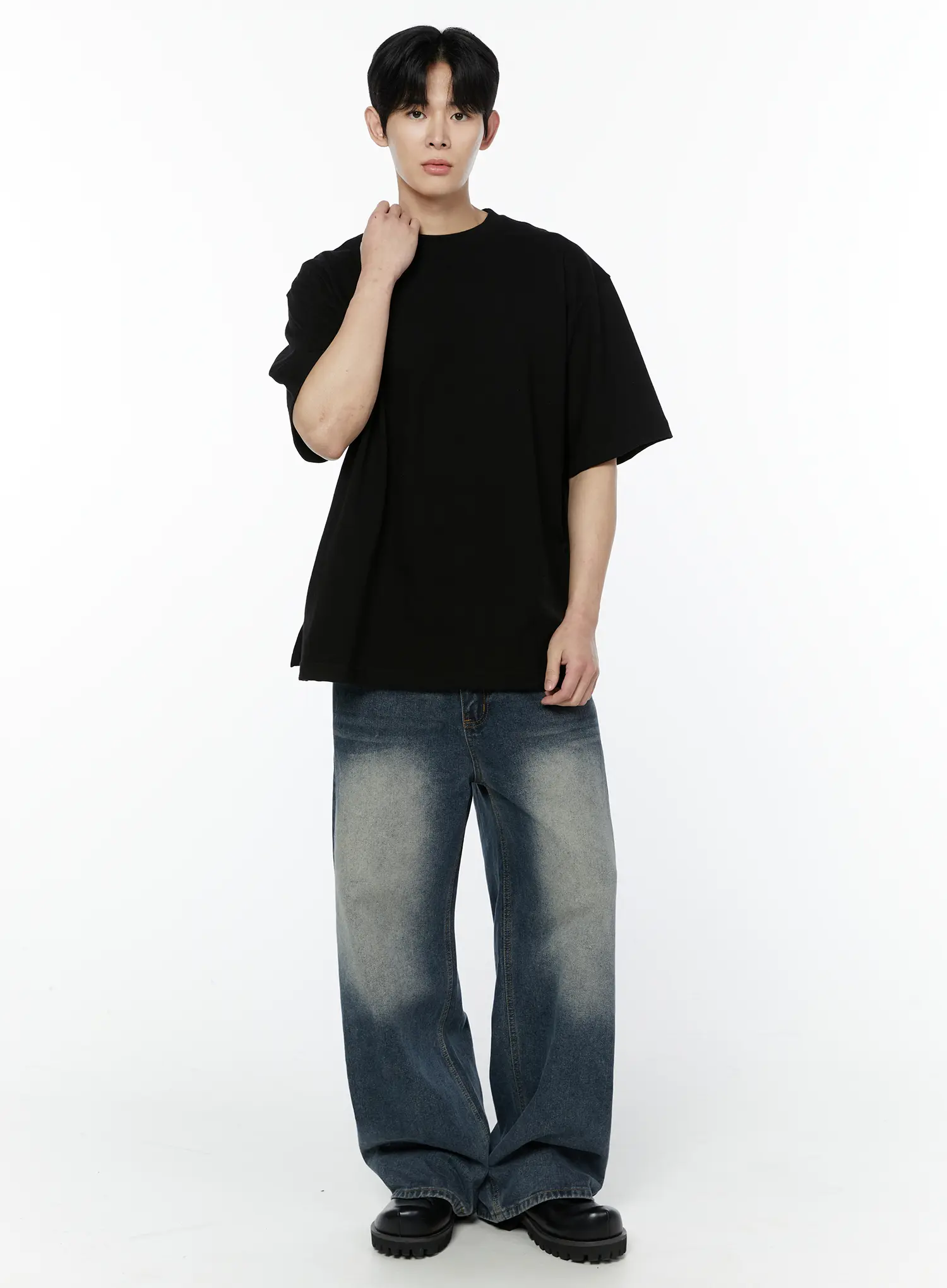 Men's Side Slit T-Shirt (Black) IY505 - Image 5