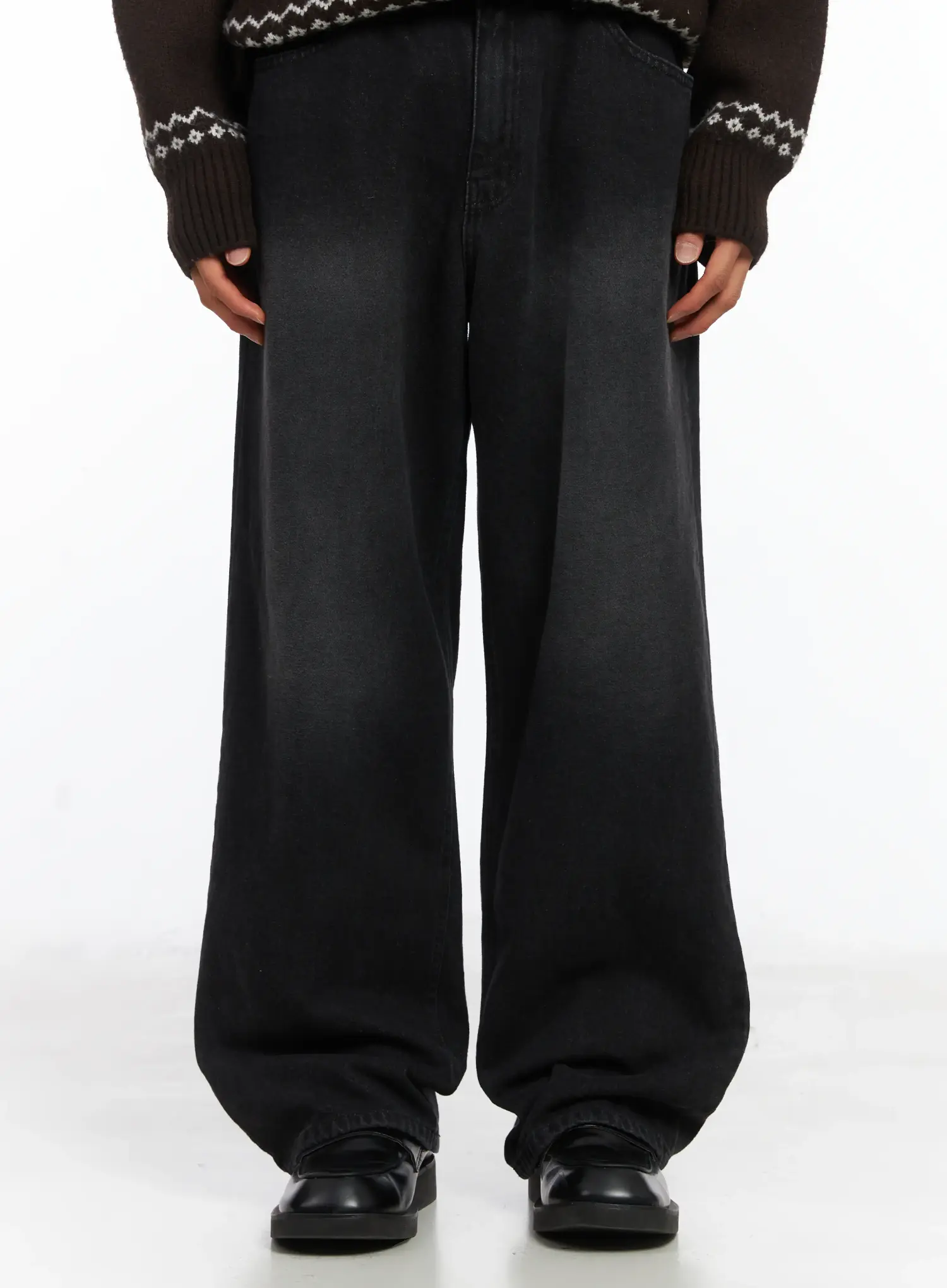Men's Straight Semi-Wide Fleece Jeans (Black) IJ514