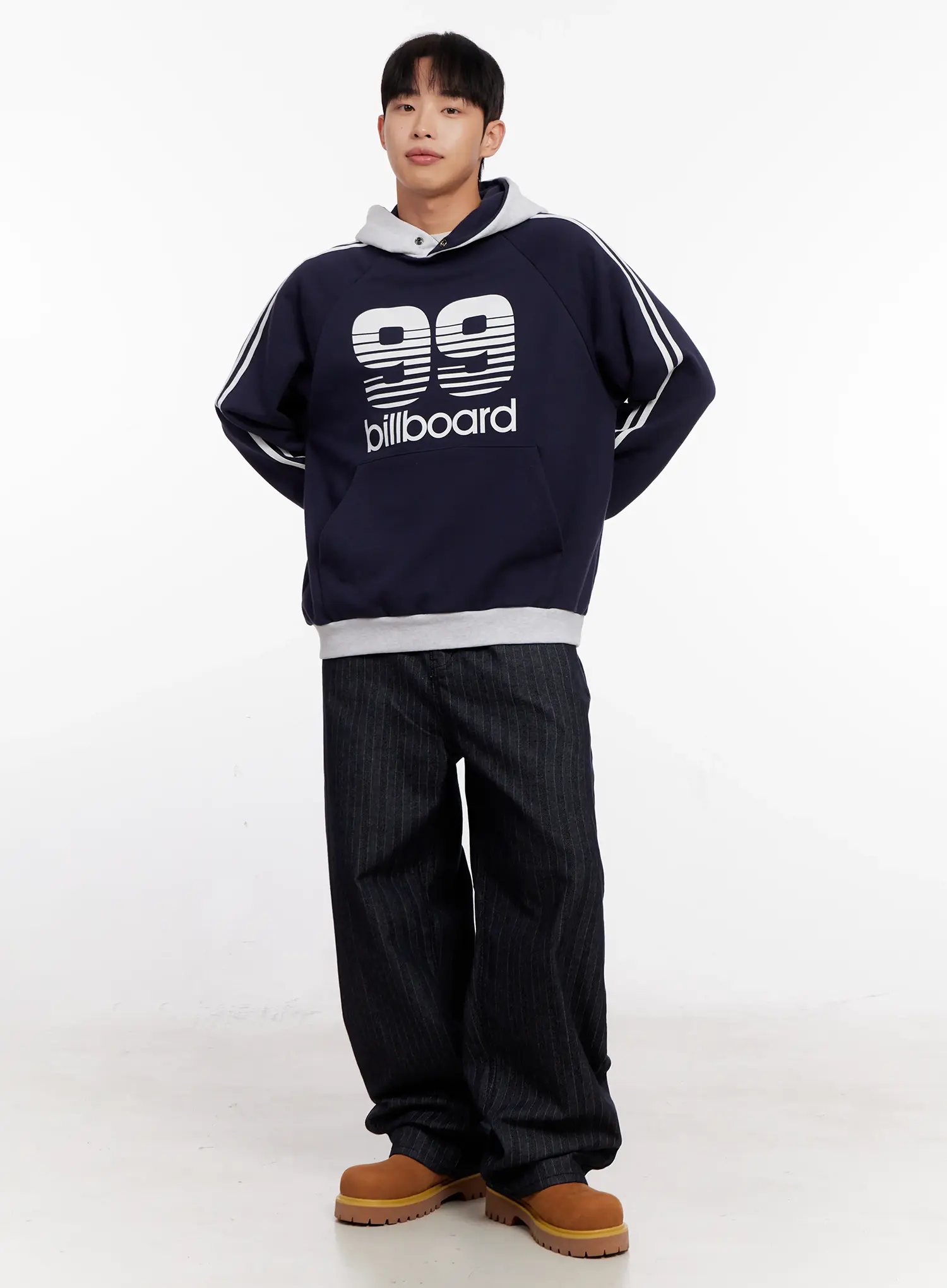 Men's Stripe Wide-Leg Jeans with Patch Detail IO523 - Image 11