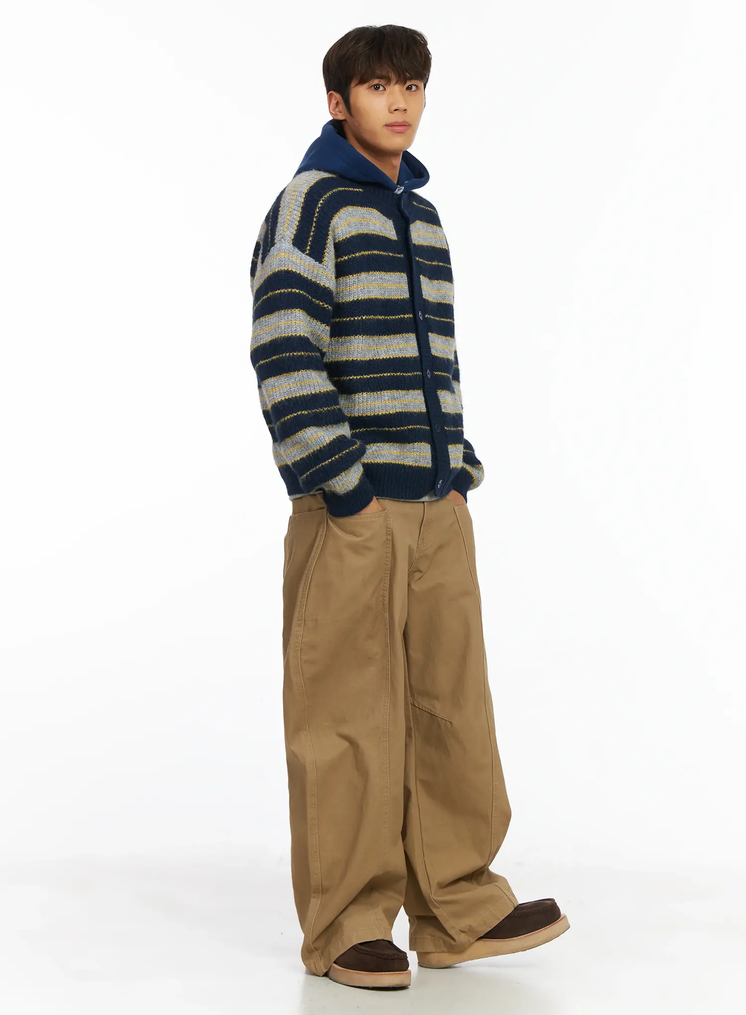 Men's Striped Knit Cardigan IJ514
