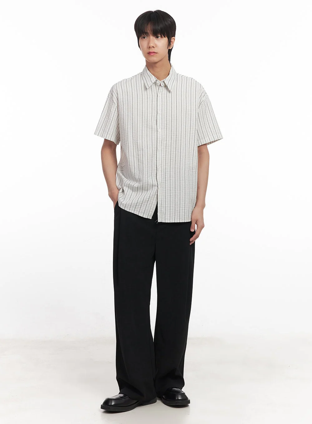 Men's Striped Loose-Fit Collared Shirt IA510 - Image 2