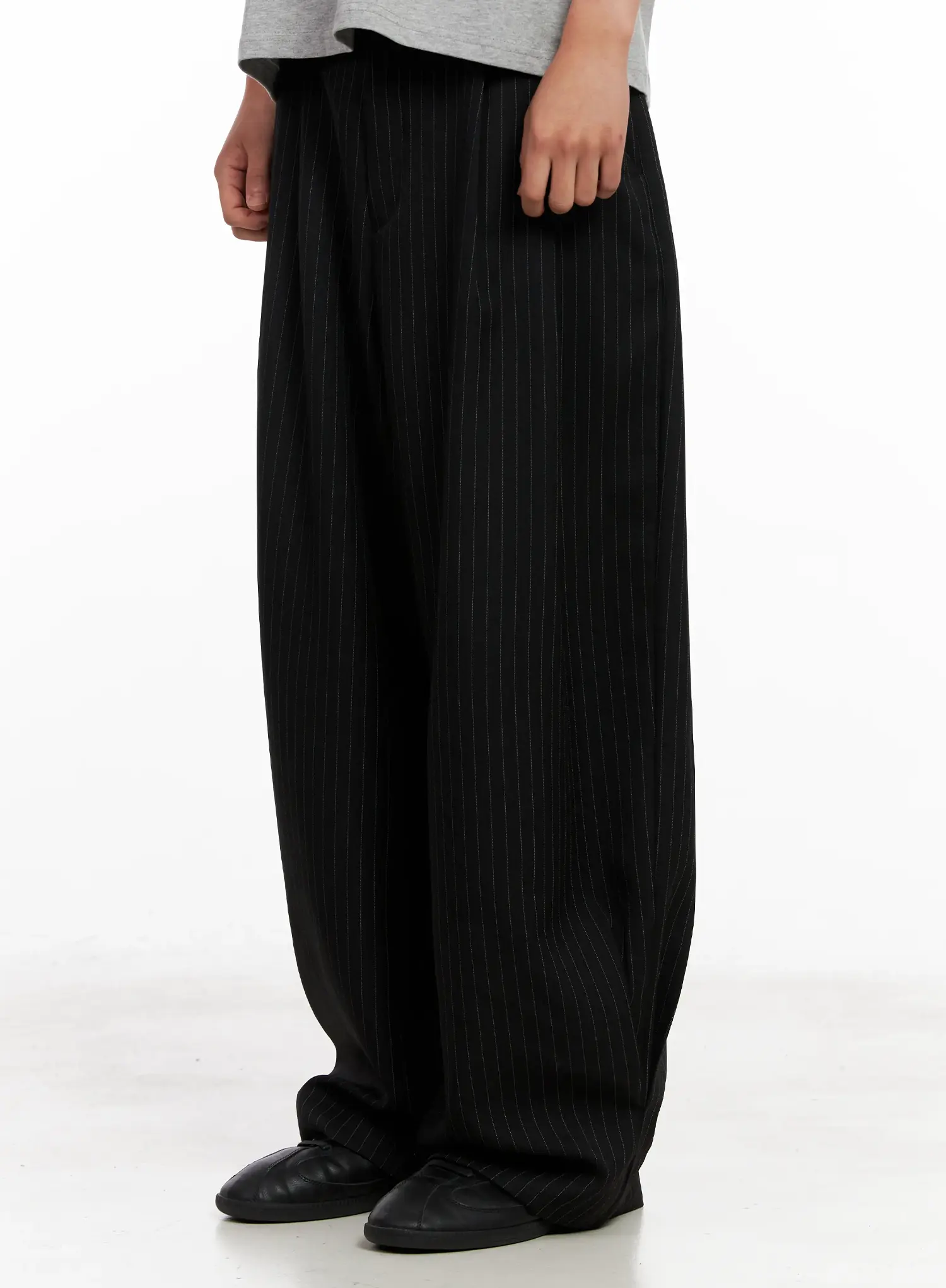 Men's Striped Relaxed-Fit Slacks IL521 - Image 6
