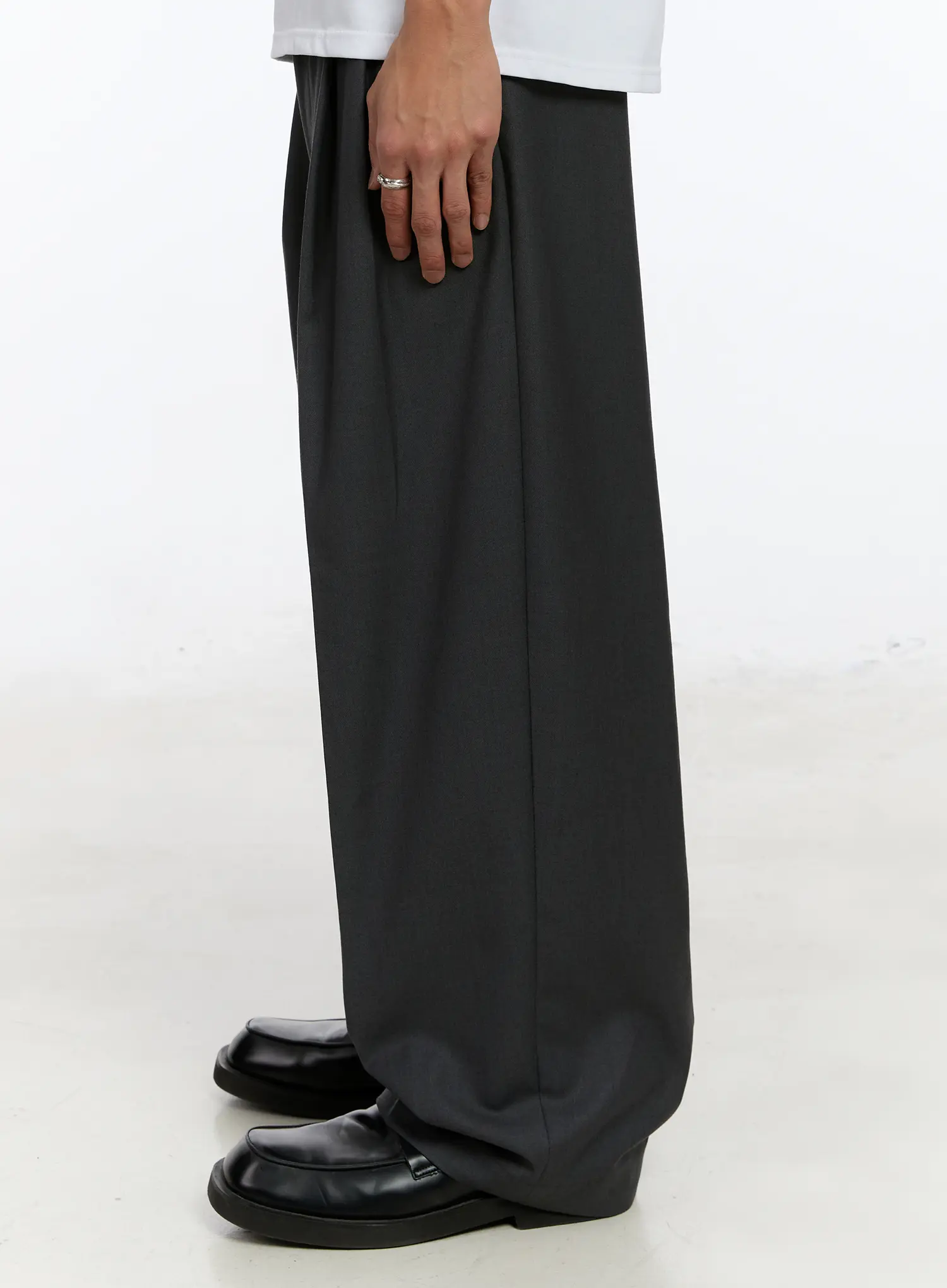 Men's Two-Tuck Wide Leg Trousers IM530 - Image 7