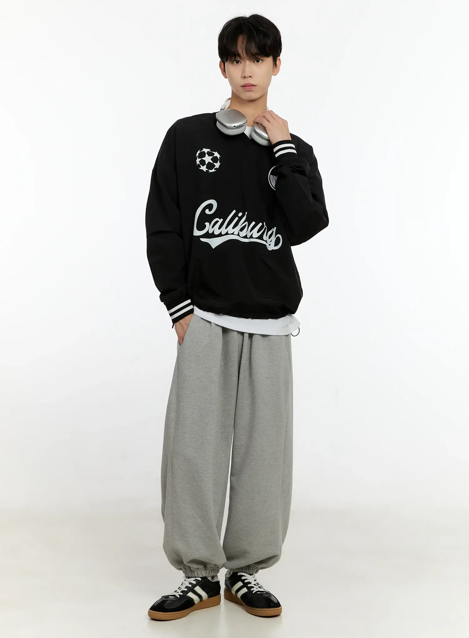 Men's V-Neck Sporty Sweatshirt IO531 - Image 2
