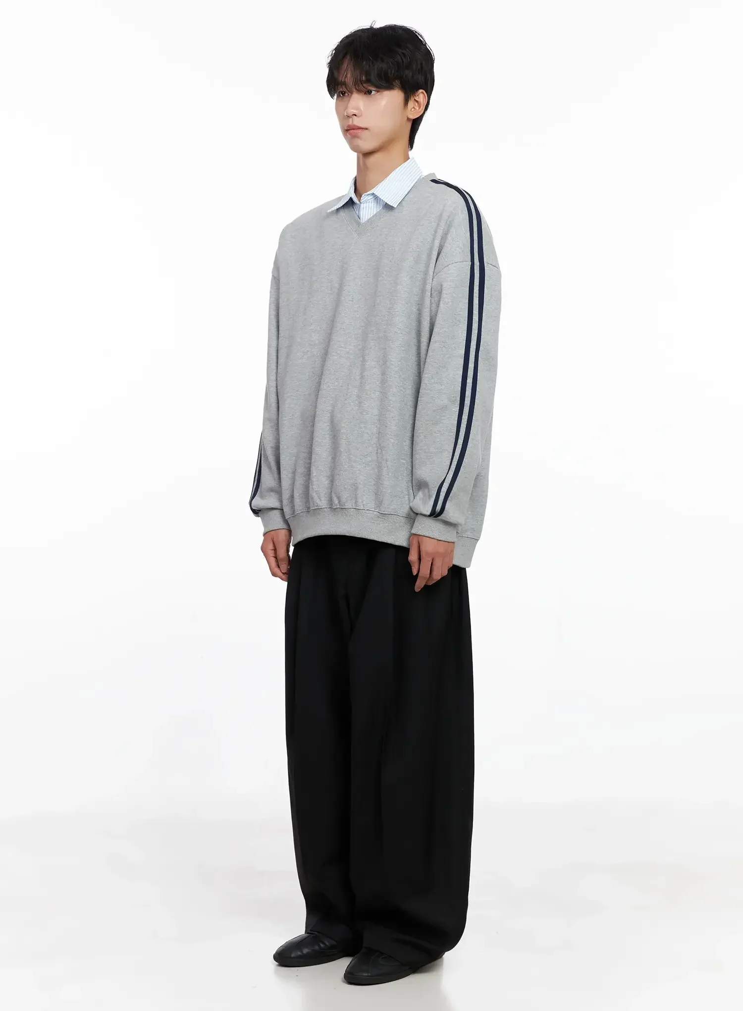 Men's V-Neck Track Sweatshirt IO516 - Image 10