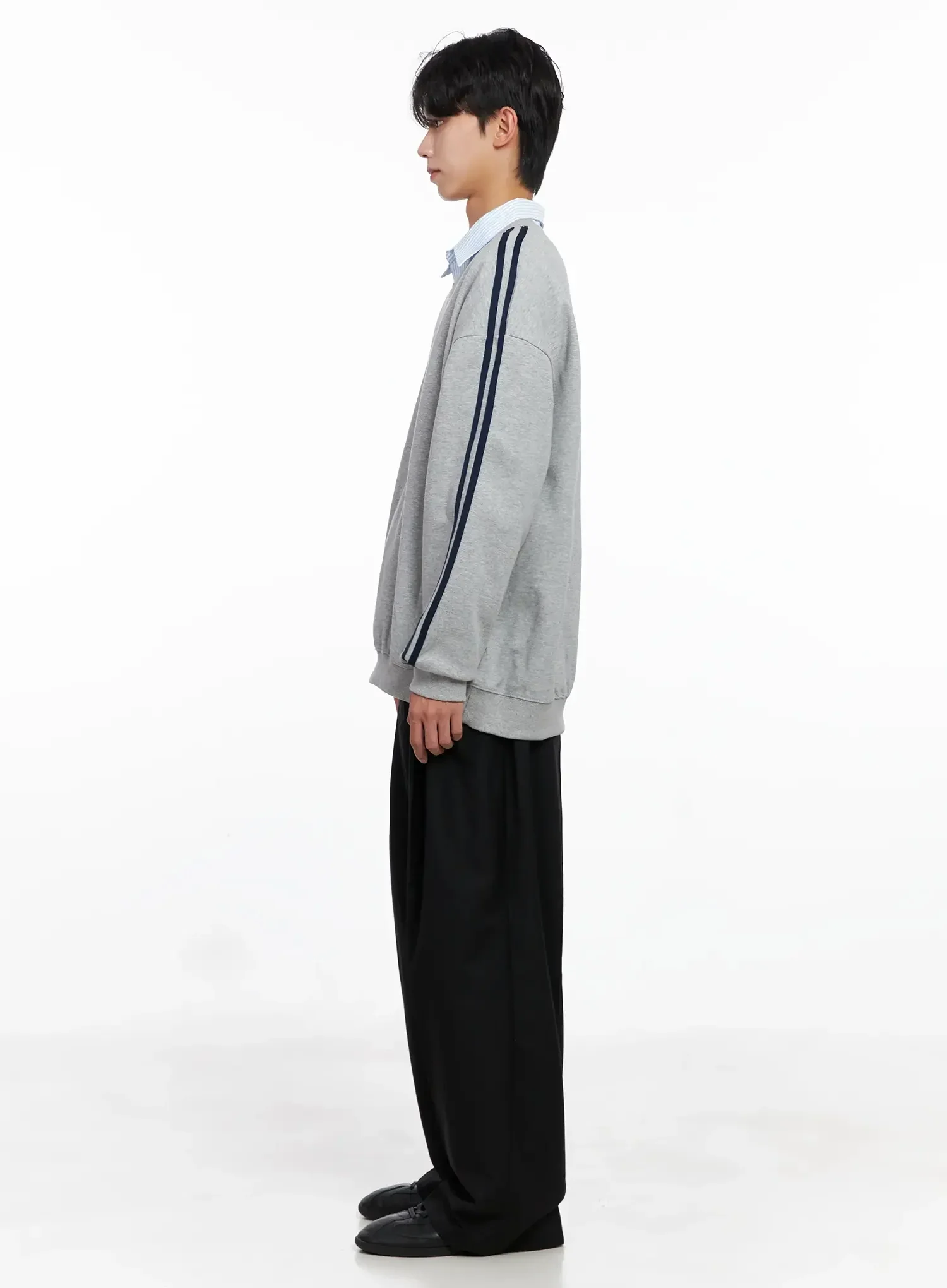 Men's V-Neck Track Sweatshirt IO516 - Image 11