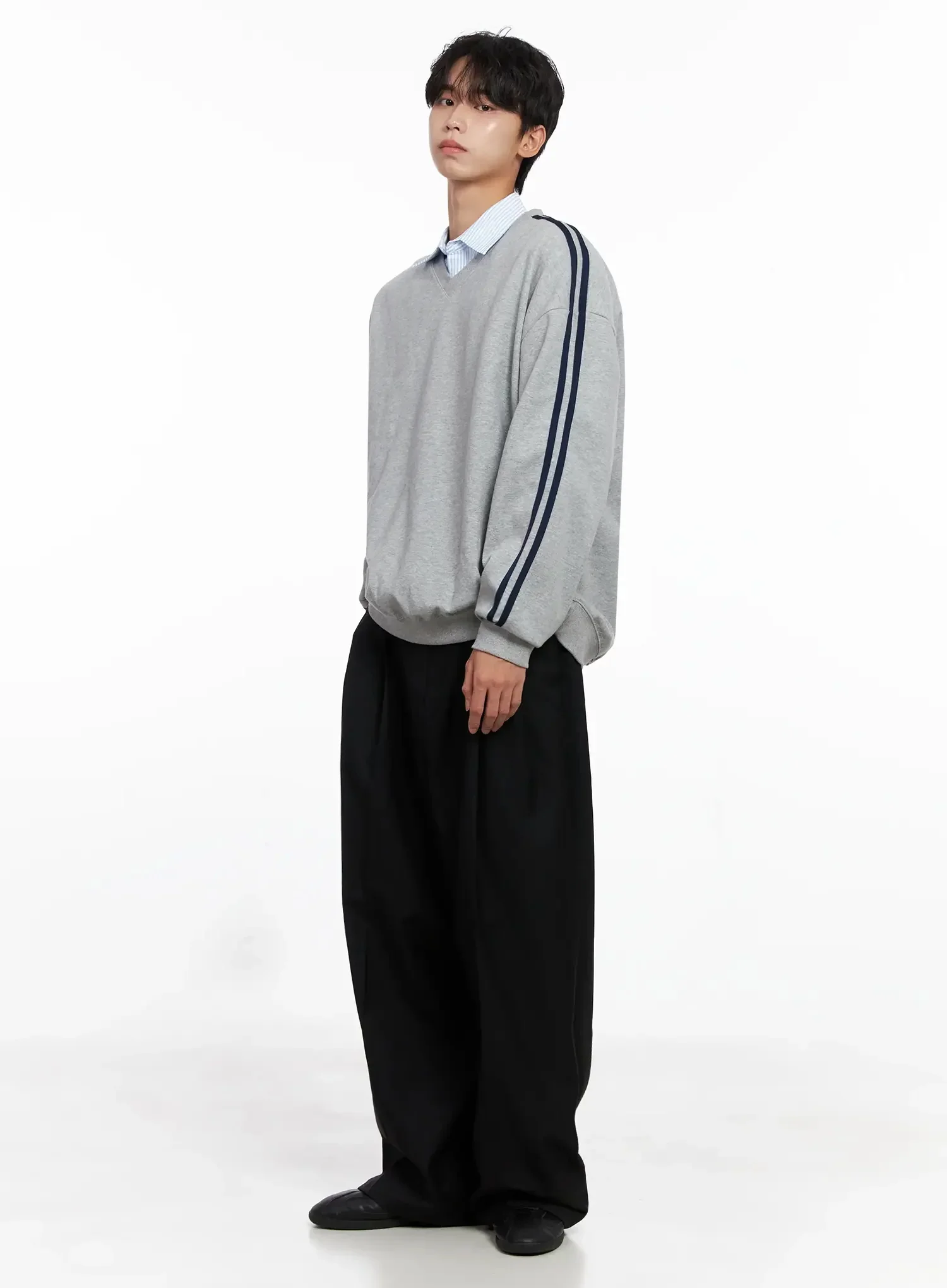 Men's V-Neck Track Sweatshirt IO516 - Image 13