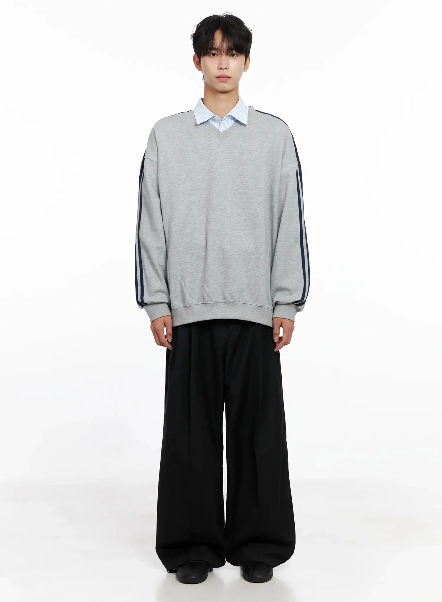 Men's V-Neck Track Sweatshirt IO516 - Image 9