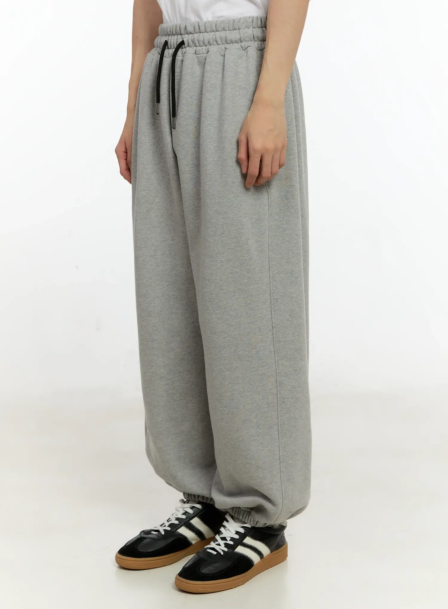 Men's Versatile Balloon-Fit Sweatpants IO531 - Image 5
