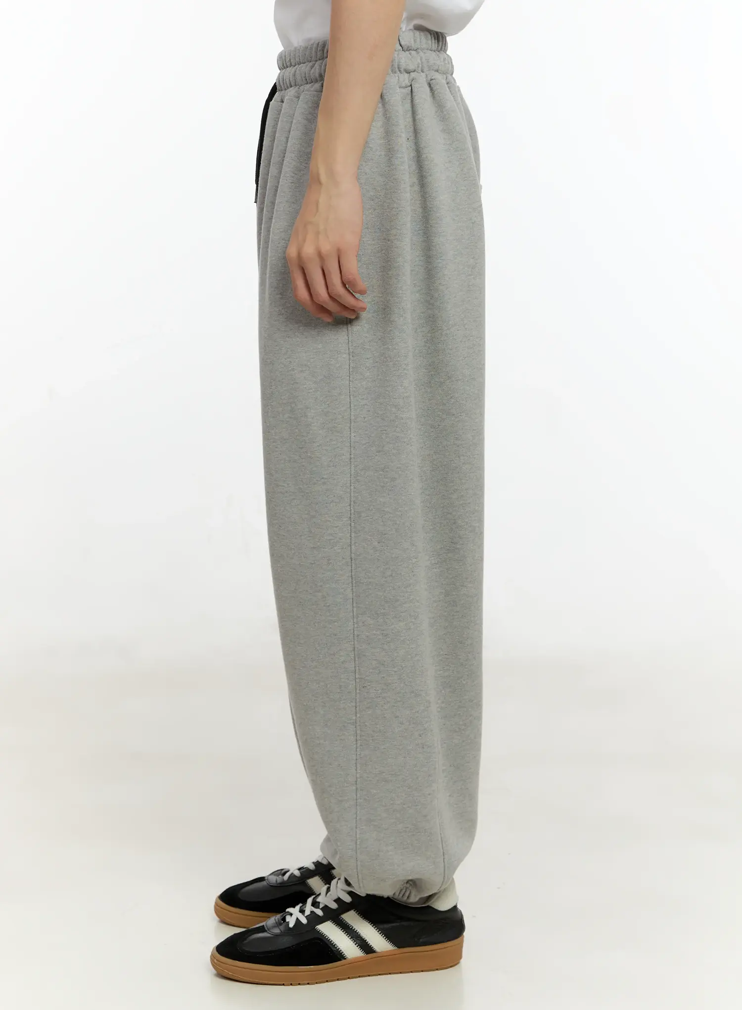 Men's Versatile Balloon-Fit Sweatpants IO531 - Image 6