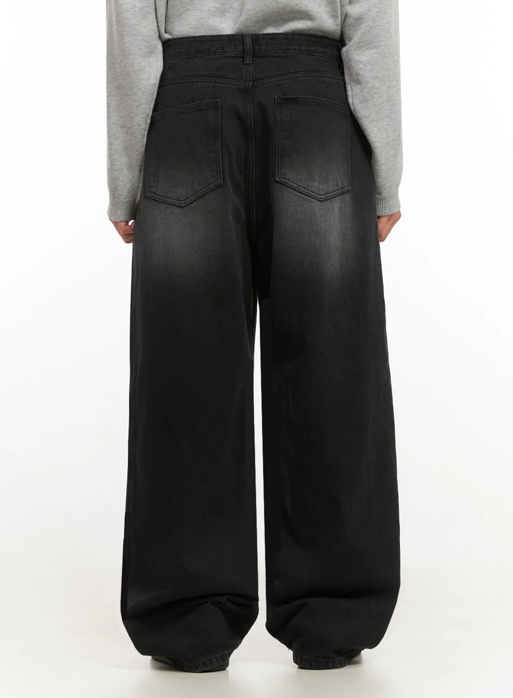 Men's Washed Relaxed-Fit Jeans IF517 - Image 8