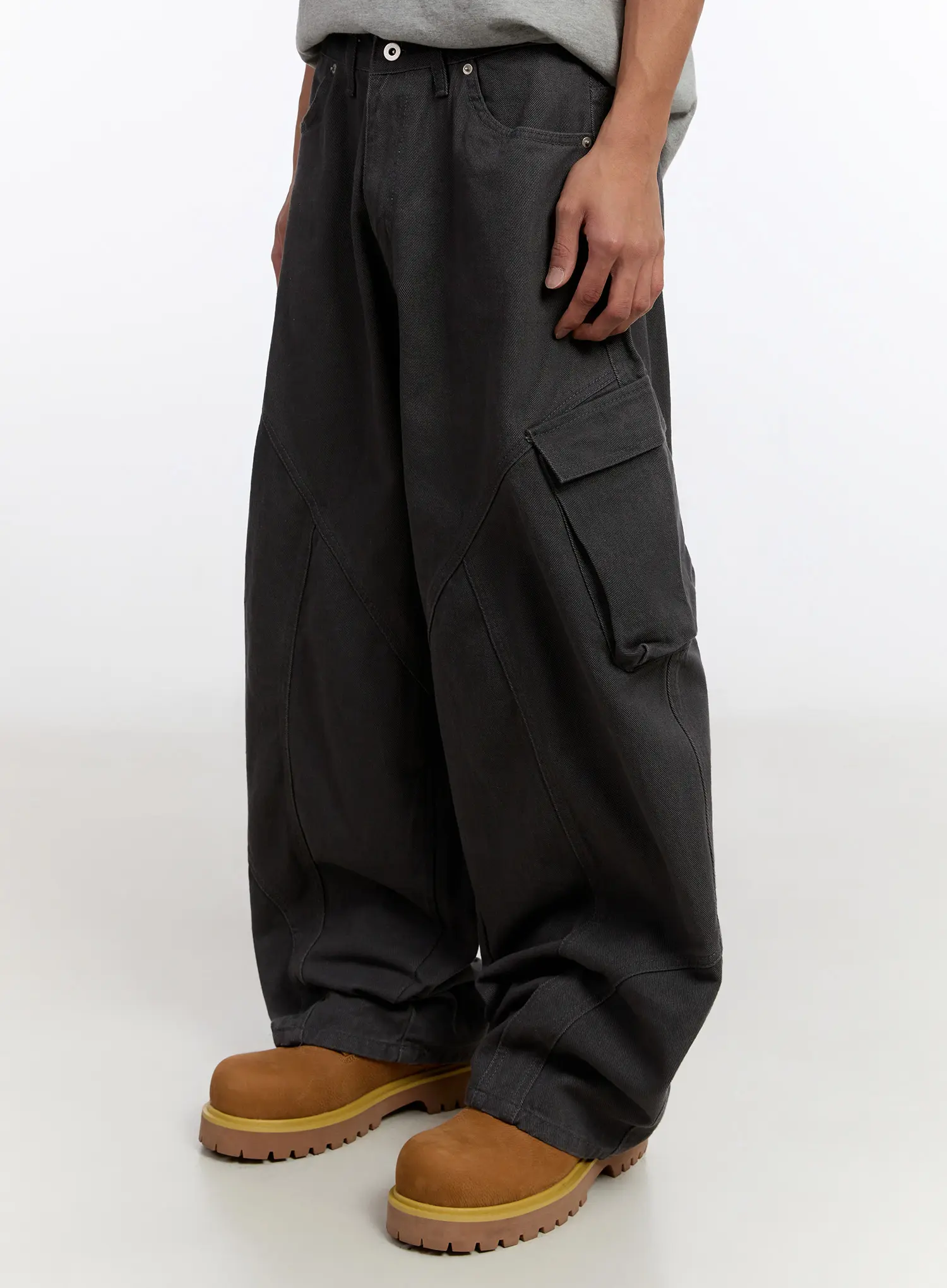 Men's Wide-Leg Cargo Pants IN528 - Image 5