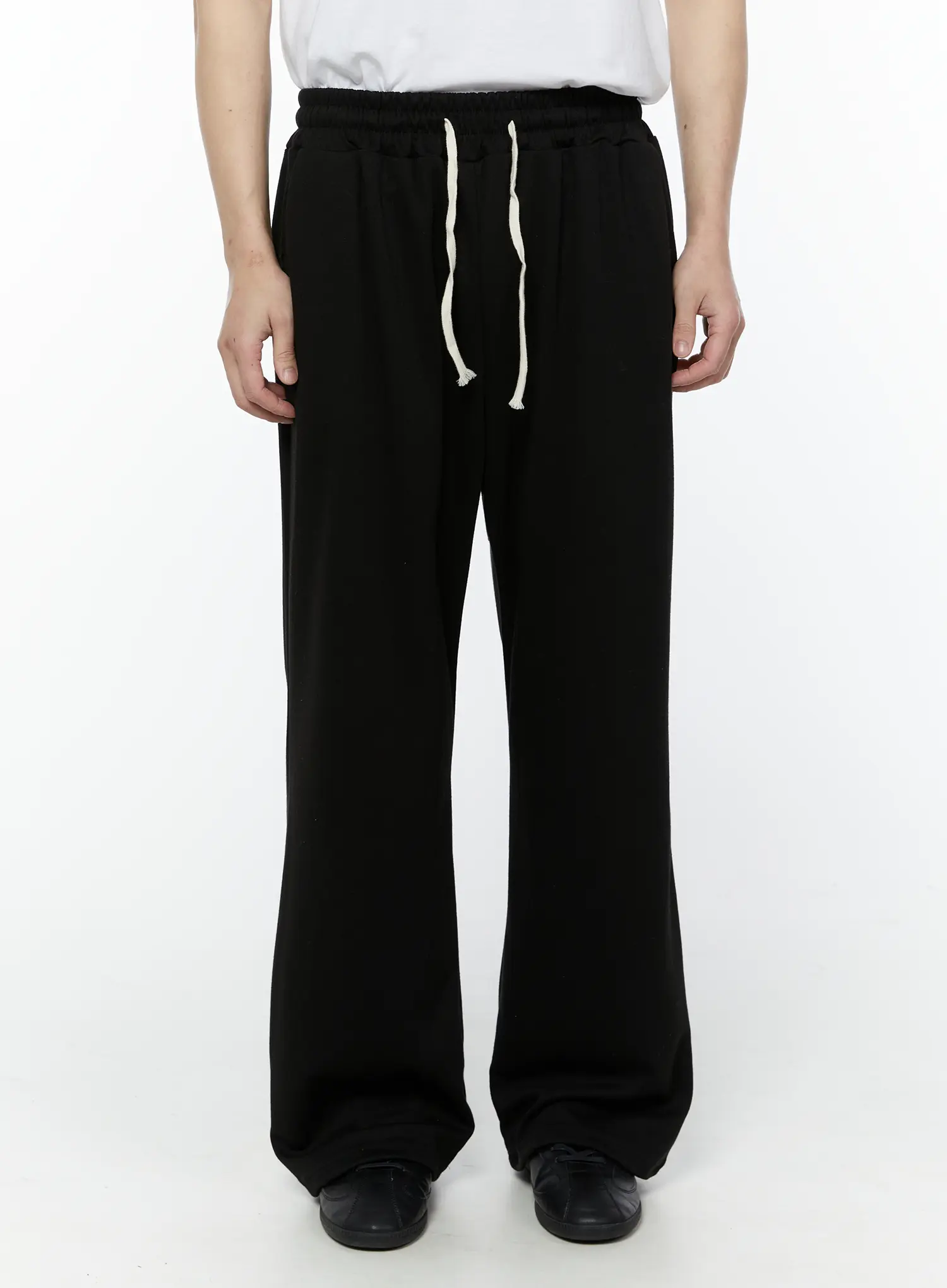 Men's Wide Leg Sweatpants (Black) IY506 - Image 3