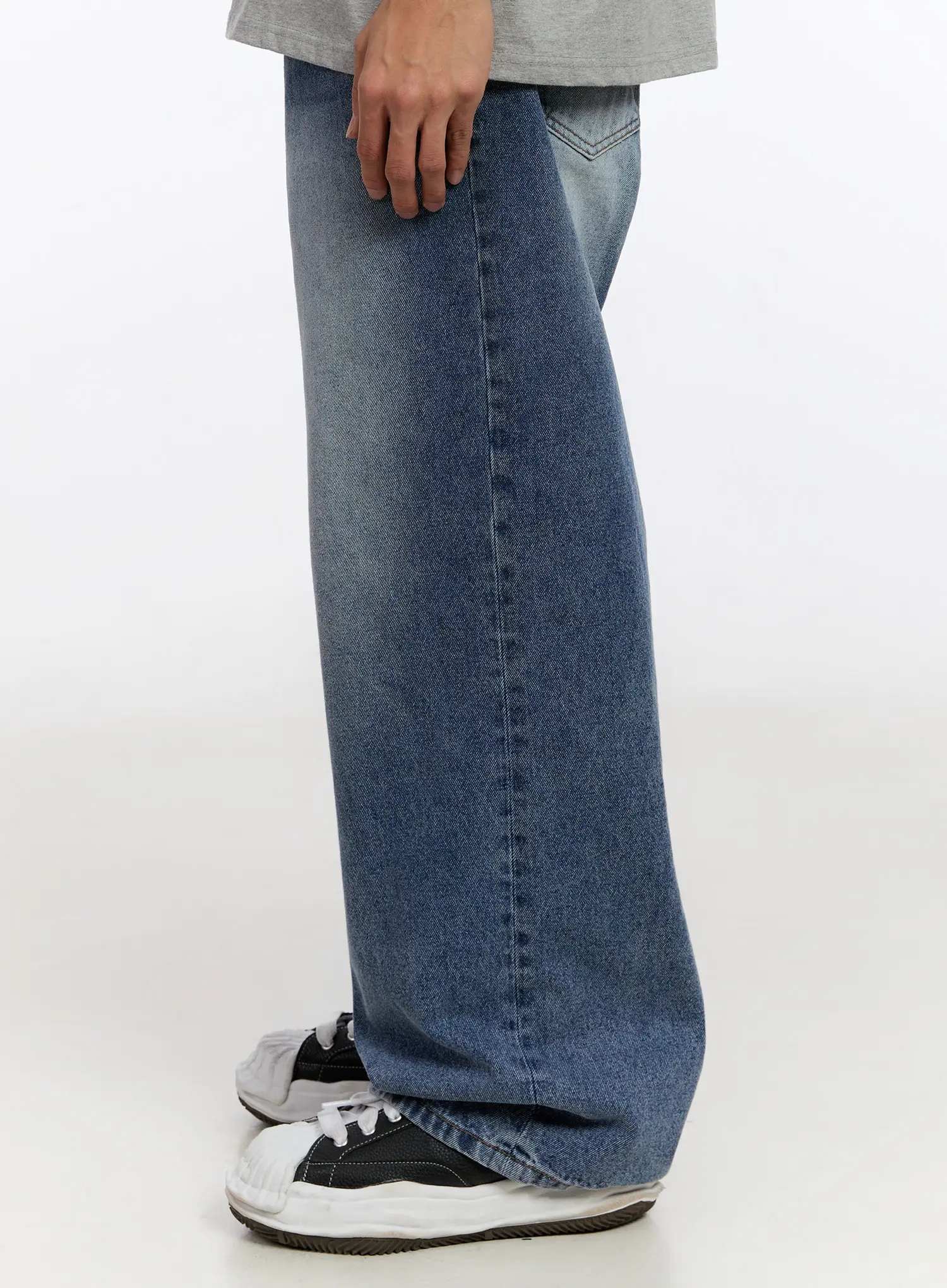 Men's Wide Leg Washed Jeans IN524 - Image 5