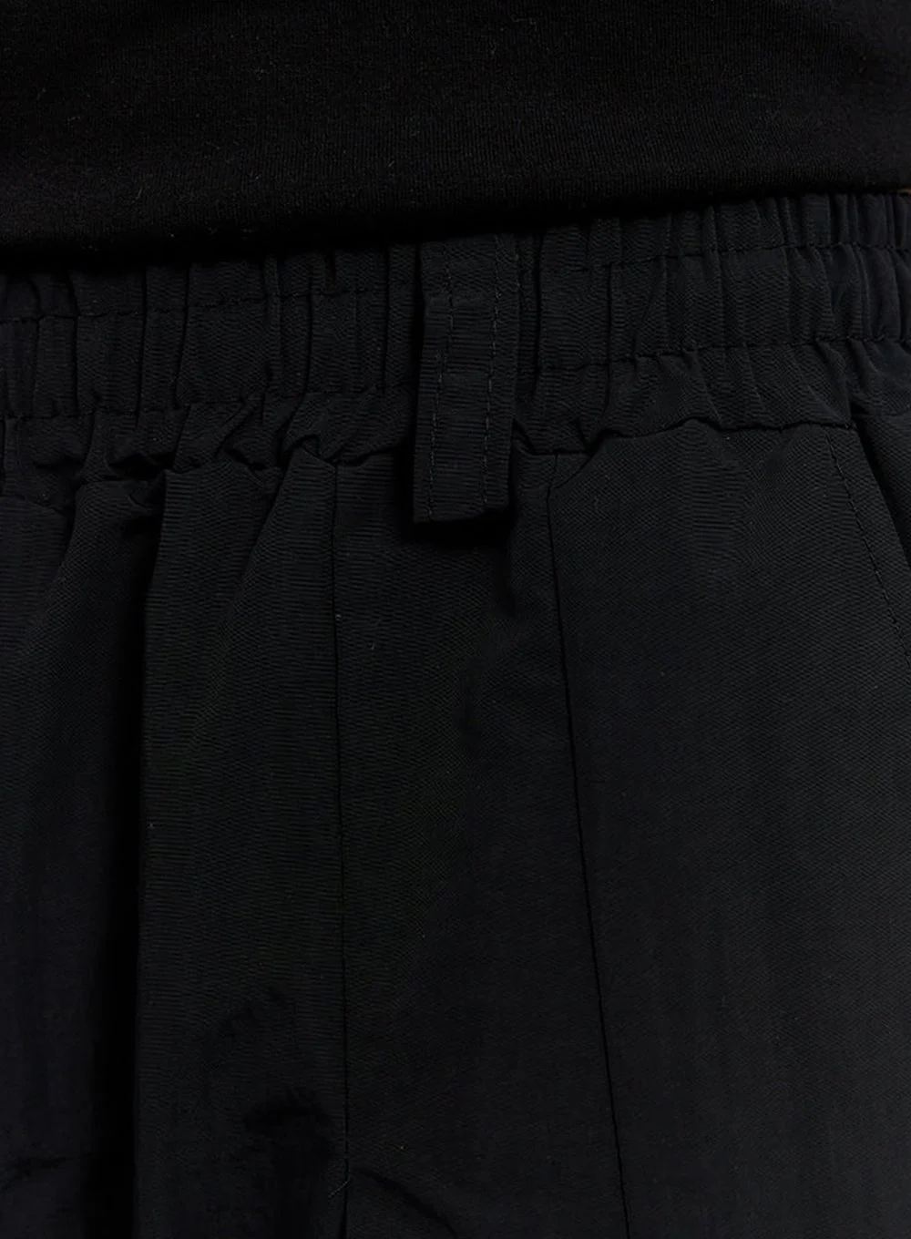 Men's Wide-Leg Windbreaker Pants IM525 - Image 4