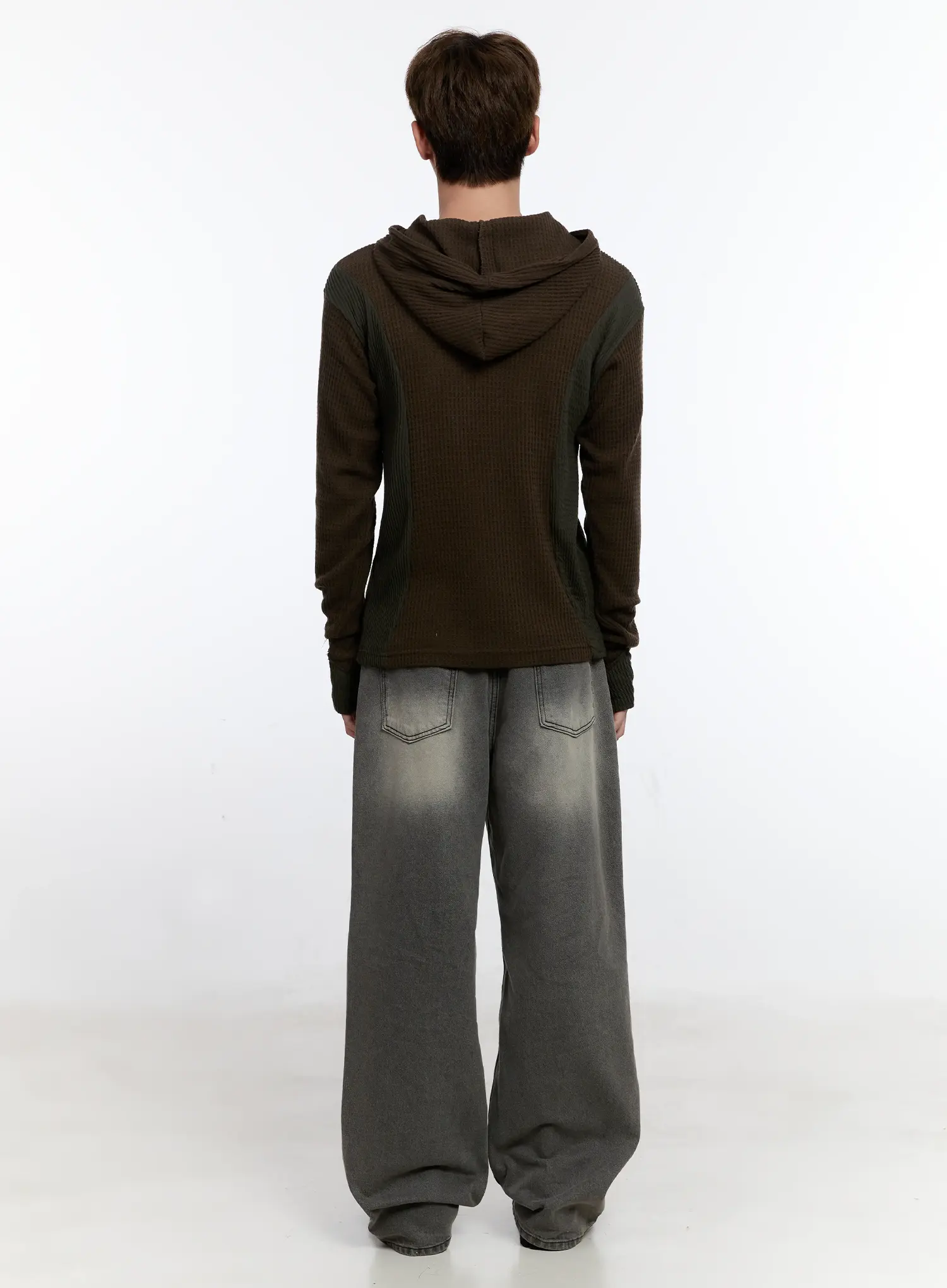 Men's Wide Washed Jeans IS530 - Image 9