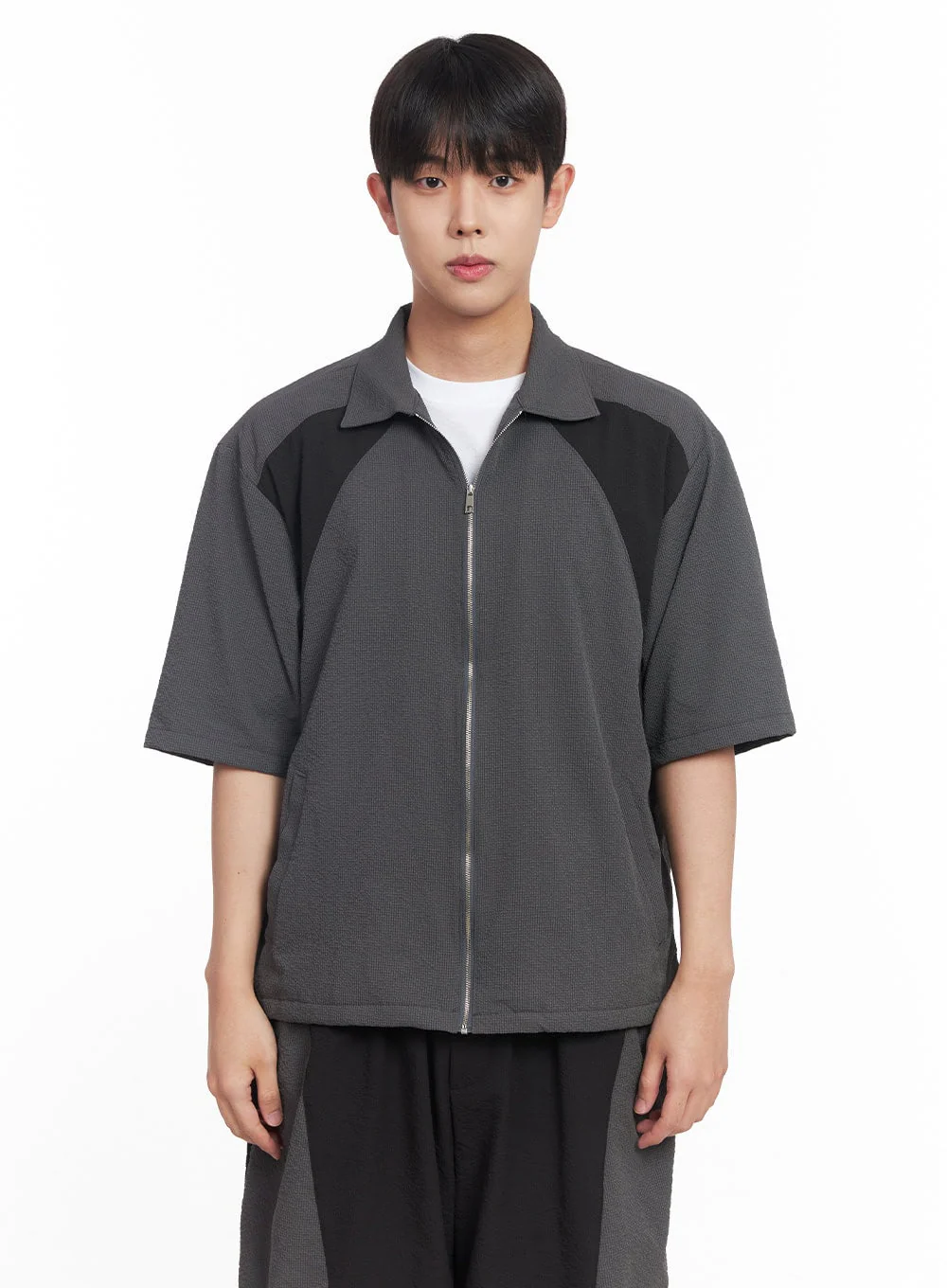 Men's Zip-Up Collared Half-Sleeve Shirt IY520 - Image 18