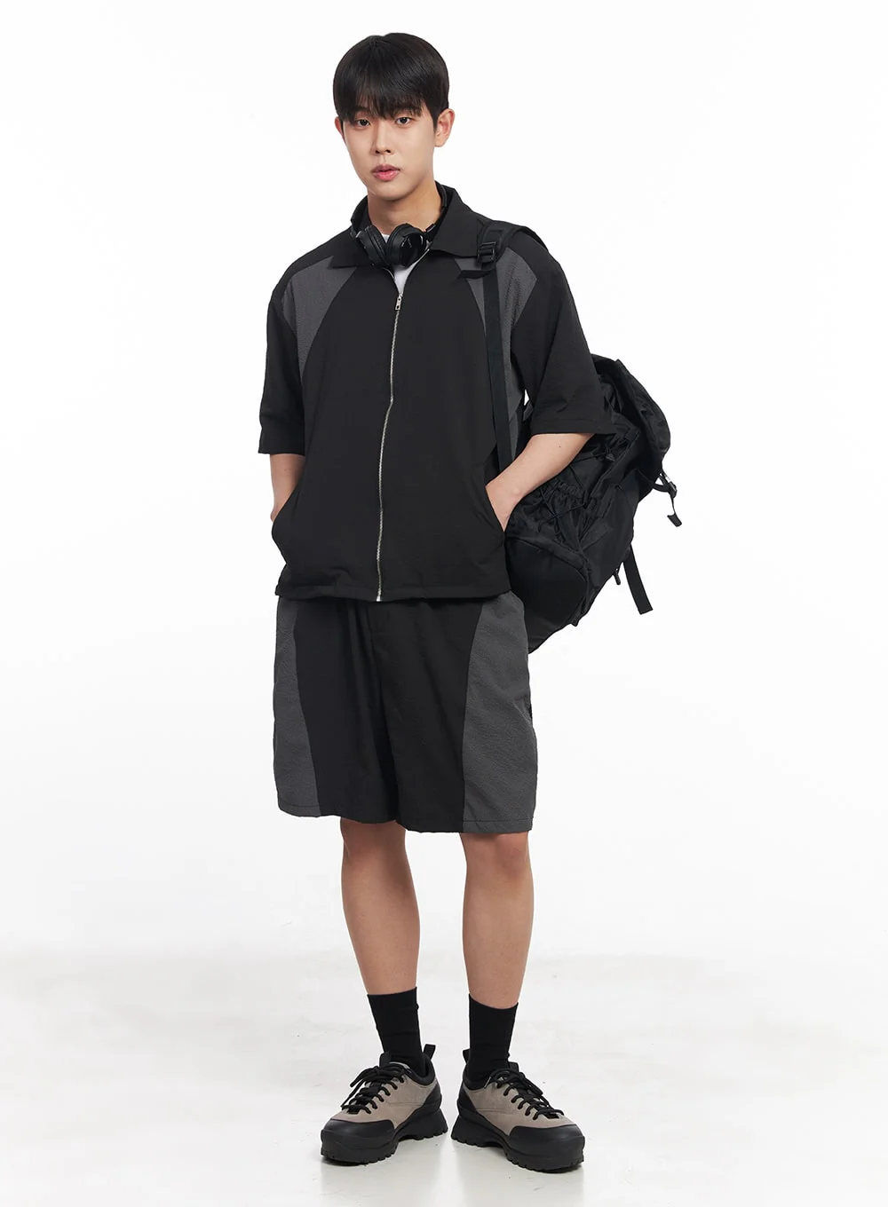 Men's Zip-Up Collared Half-Sleeve Shirt IY520 - Image 2